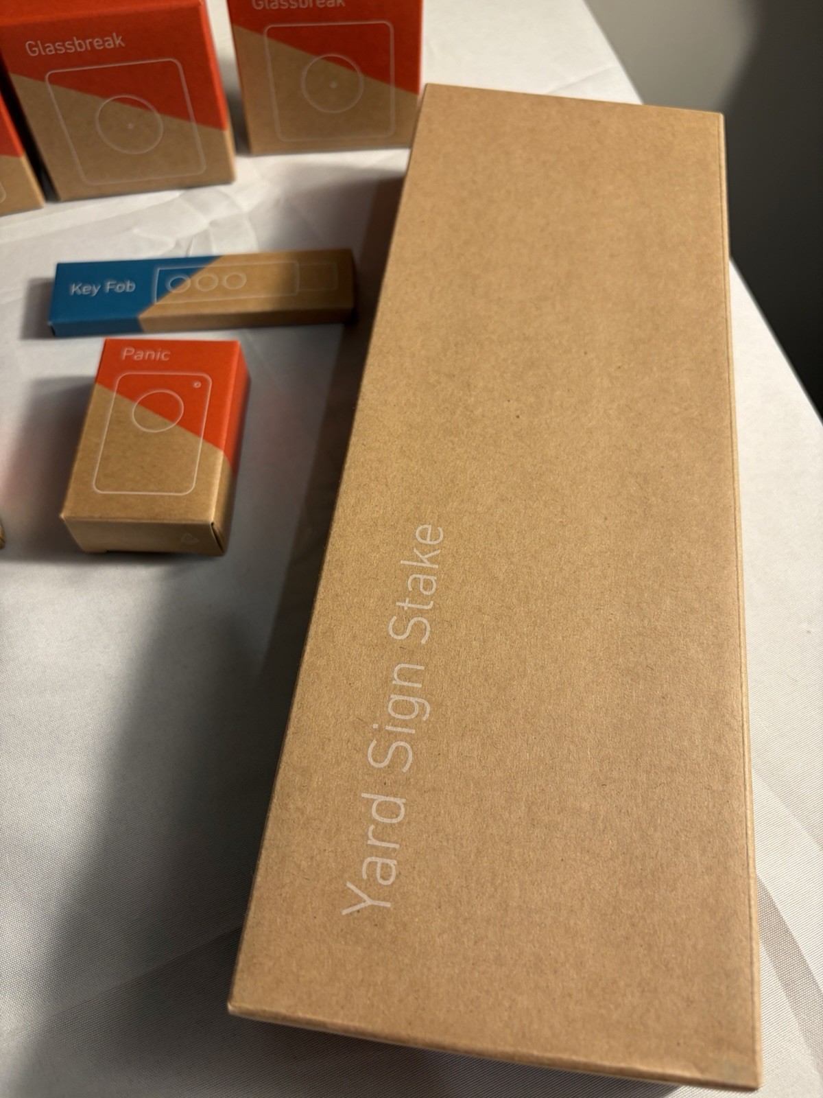 SimpliSafe 12-Piece Home Security System Open Box w/ Camera & Sensors Read!