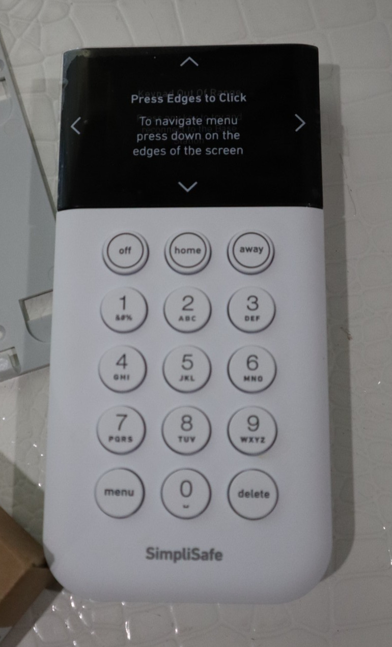 SimpliSafe Home Security System Base Station SSBS3 W Keypad ~ NEVER USED~