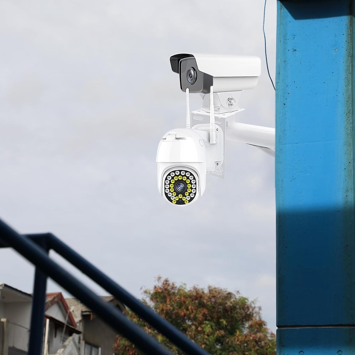 Steel L Shaped Wall Camera Mount Designed for Maximum Stability and Flexibility