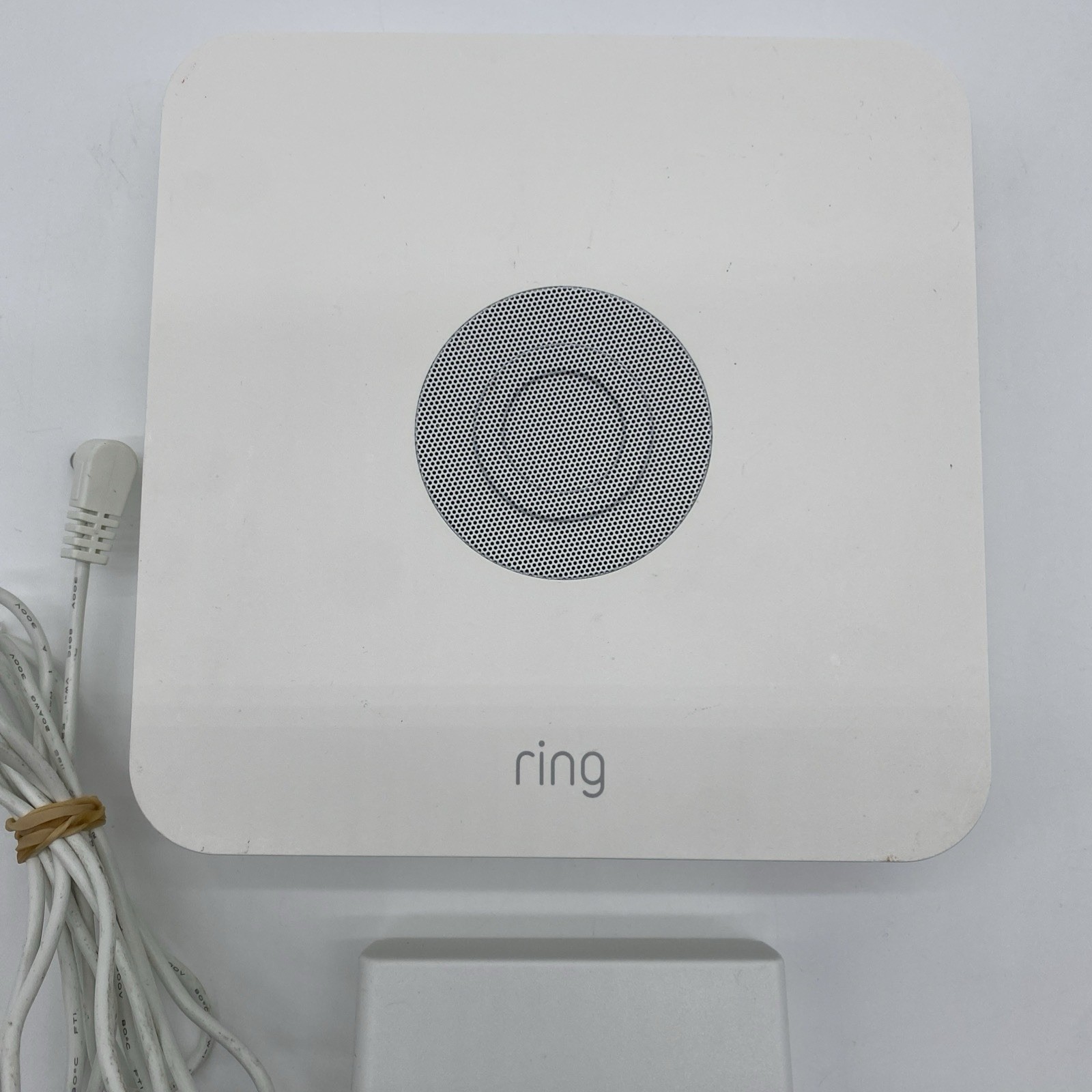 Ring Alarm Base Station 2nd Gen Z-Wave Plus Hub Model 4HB1U9-0EN0 w/AC adapter