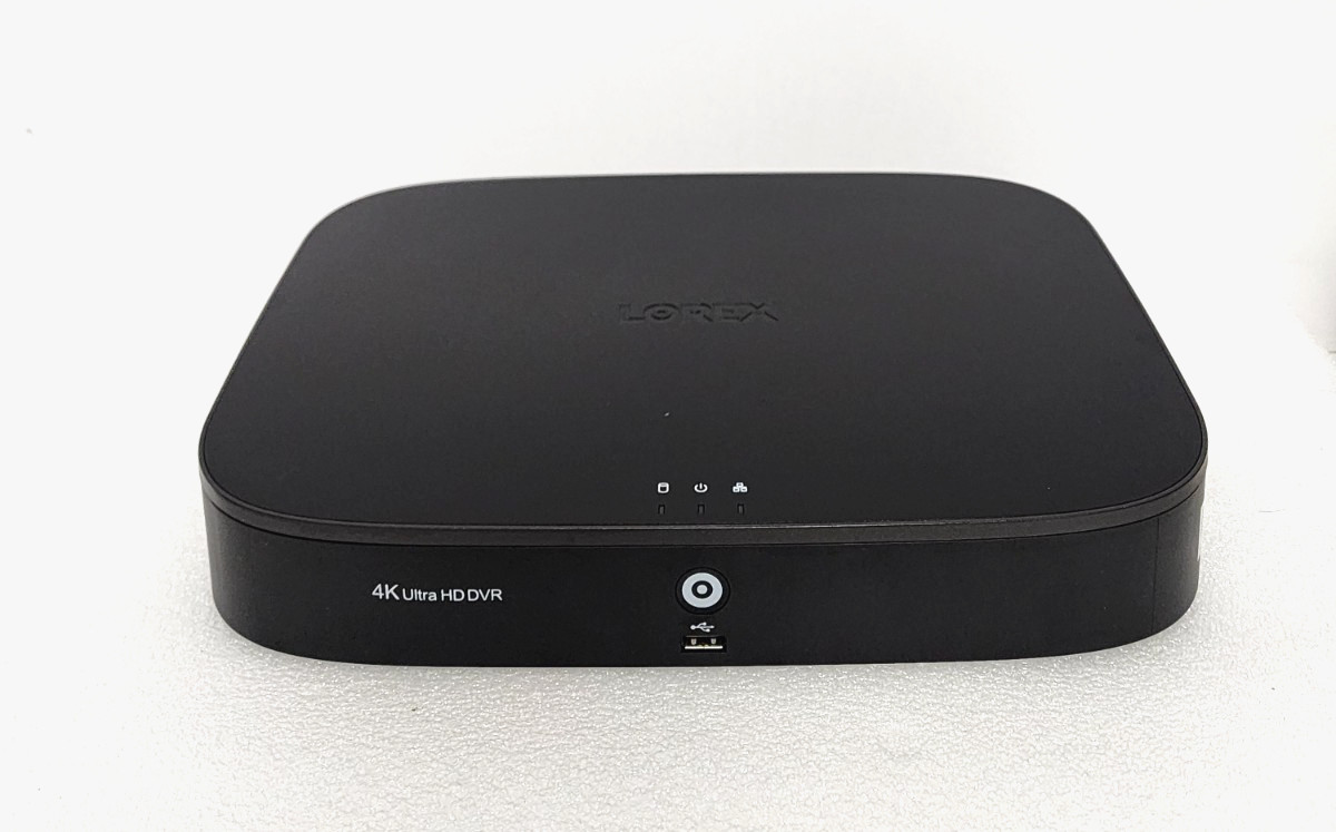 Lorex D841A82B 4K 8Ch Analog Ultra HD DVR 1 HDD 2TB with Smart Home Voice