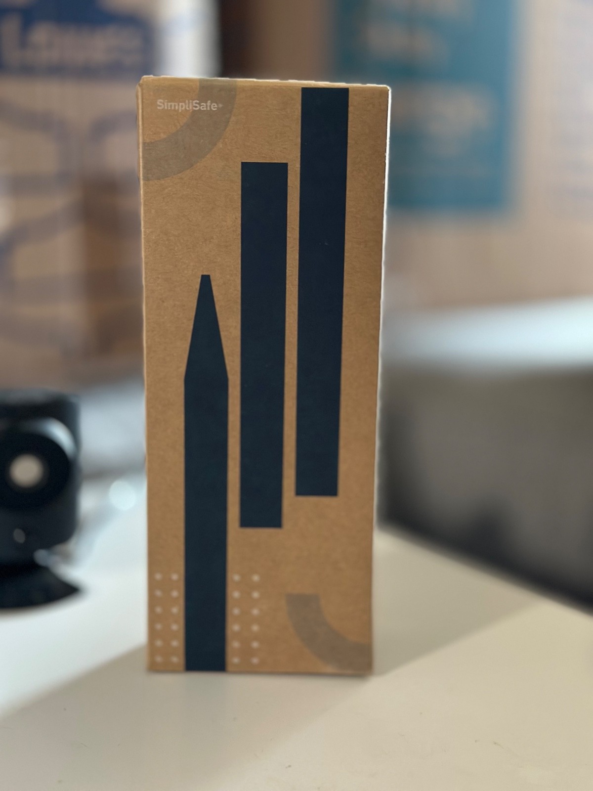 SimpliSafe Wireless Home Security Kit with Alexa and Google – 10 Piece