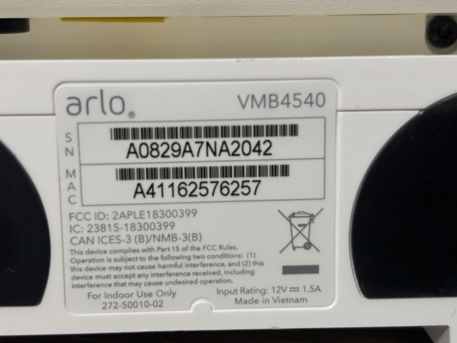 2x NETGEAR Arlo Base Stations VMB40000 VMB4540 and 2 VMC4030P Cameras – AS-IS