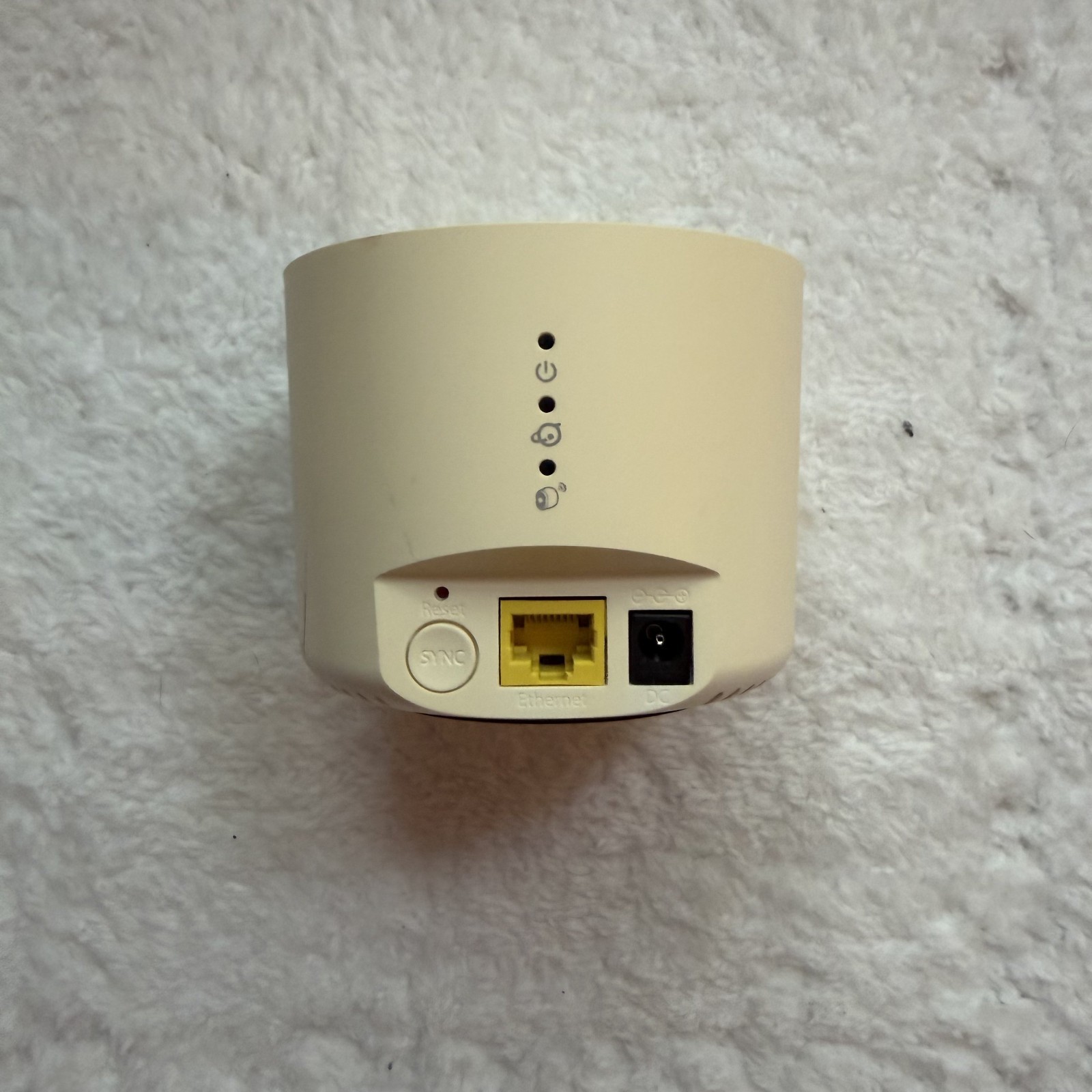 Netgear Arlo VMB3500 Base Station + Power Cable + 1 VMC3030 Wireless Camera HD