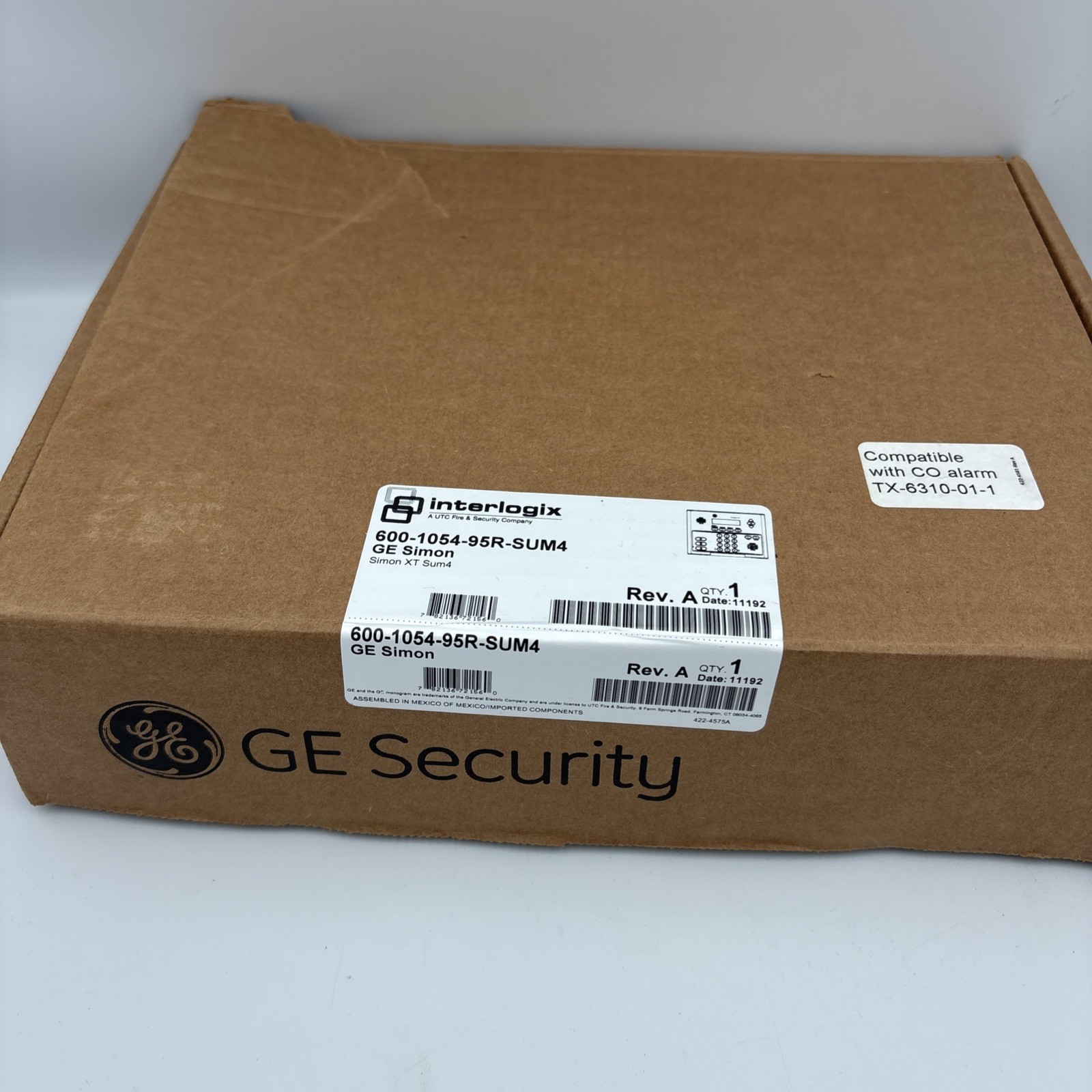 GE Simon Interlogix XT 600-1054-95R-SUM4 Home Security Unit With Battery