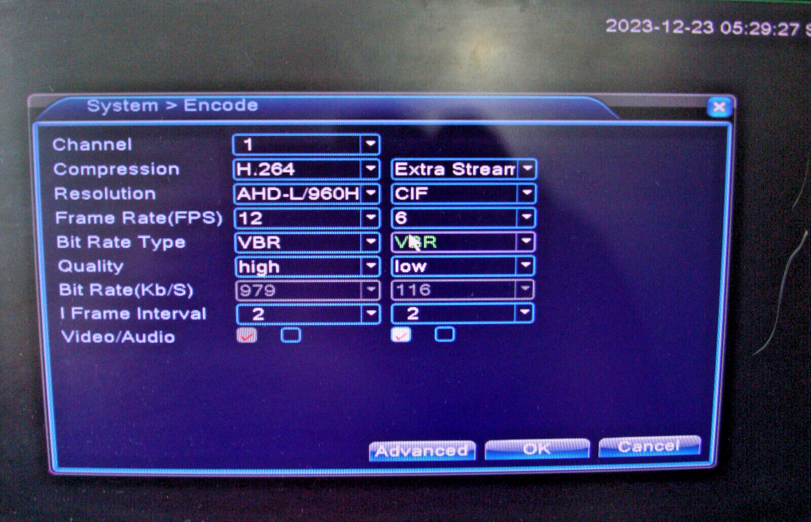 SANNCE DU-L81A1T 8 Ch DVR w/ 1 TB Formatted Hard Drive with Accessories