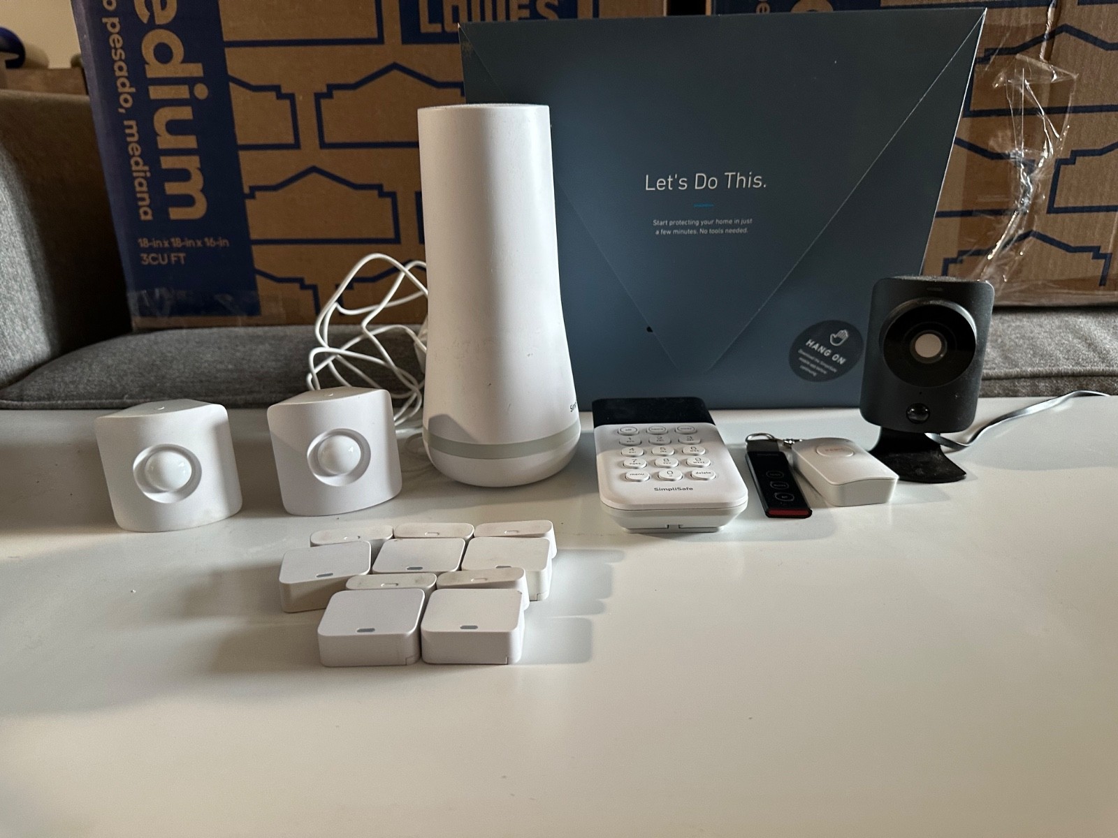 SimpliSafe Wireless Home Security Kit with Alexa and Google – 10 Piece