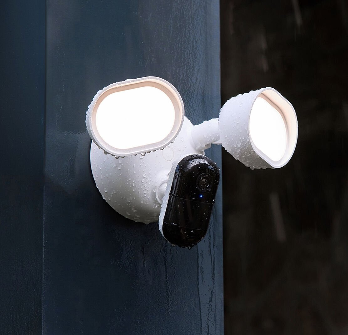Arlo Ultra 2 Wireless 4 Camera Smart Security System with Wired Floodlight White