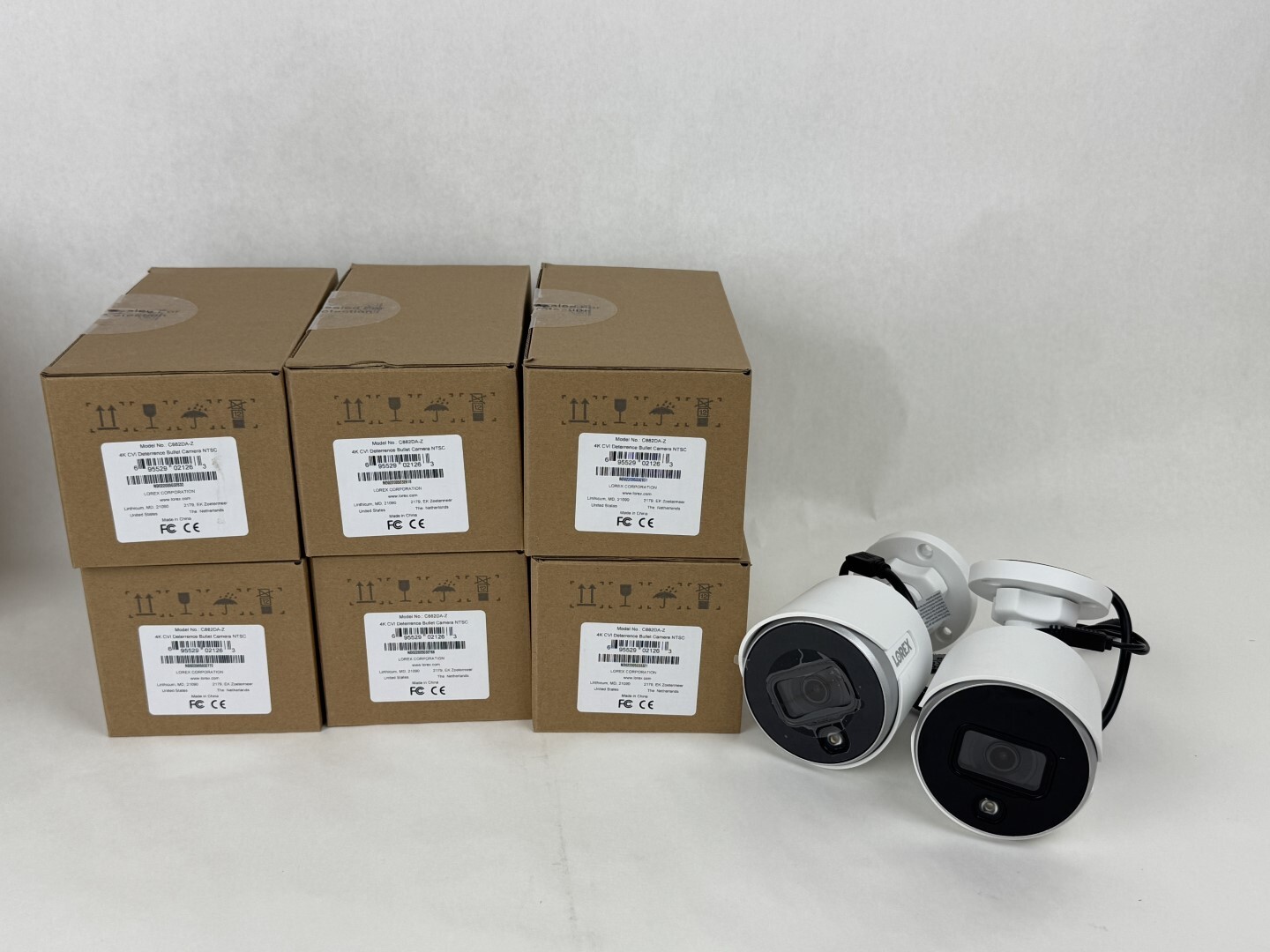 Lorex 8-Ch 8 Cameras D861A82-8DA8E Wired 4K UHD 2TB DVR – U