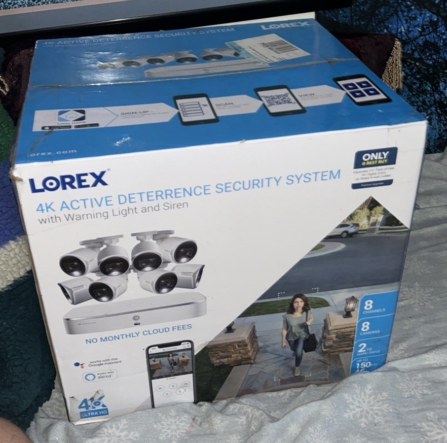 NEW Lorex 4K Ultra HD 8-Cam Security System 2TB Night Vision Open Box
