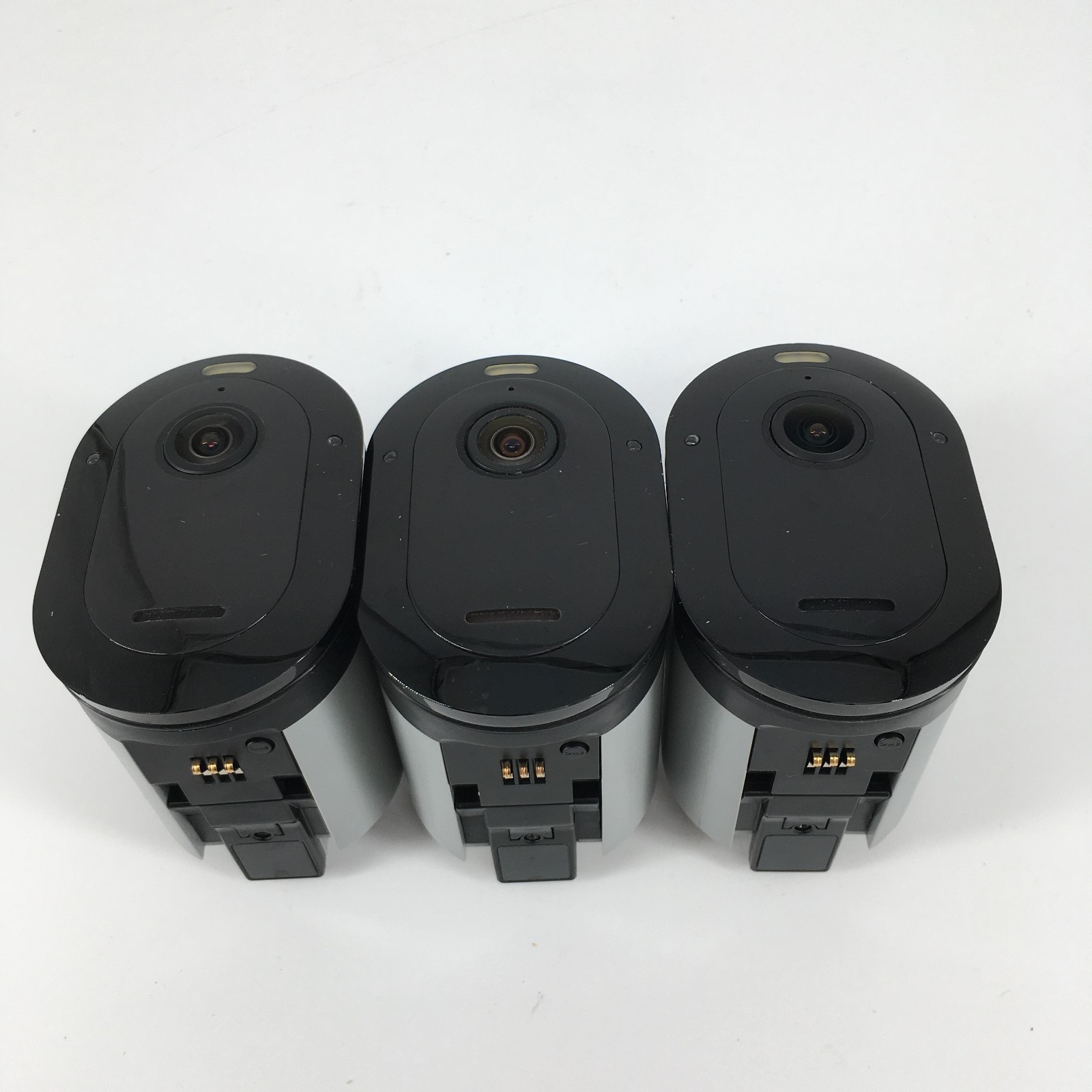 Arlo Pro 4 VMC4041P Spotlight Indoor/Outdoor Camera White READ! (Set of 3)