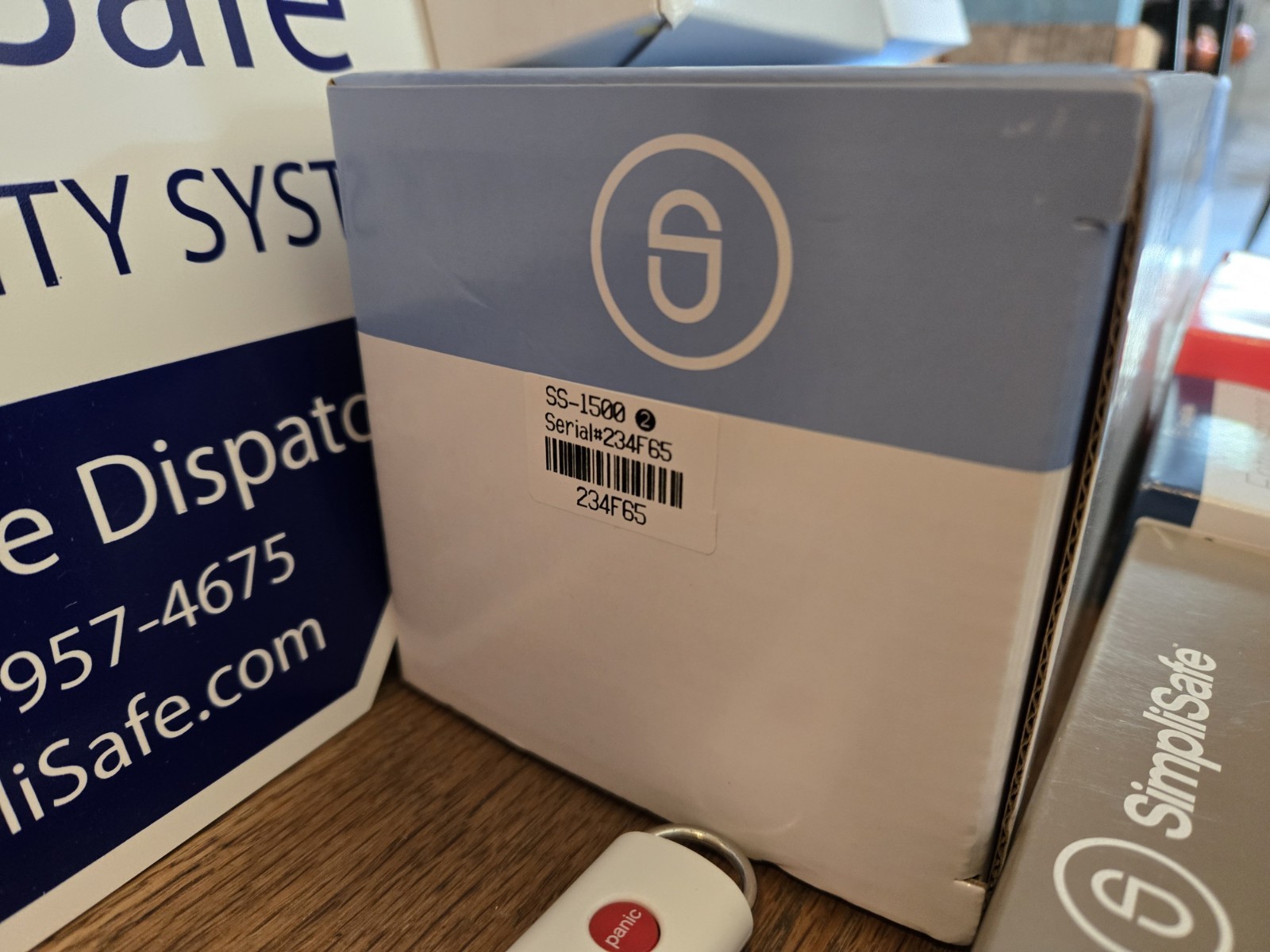 SimpliSafe 1st Generation Security Complete System Lot Brand New Ships Quickly
