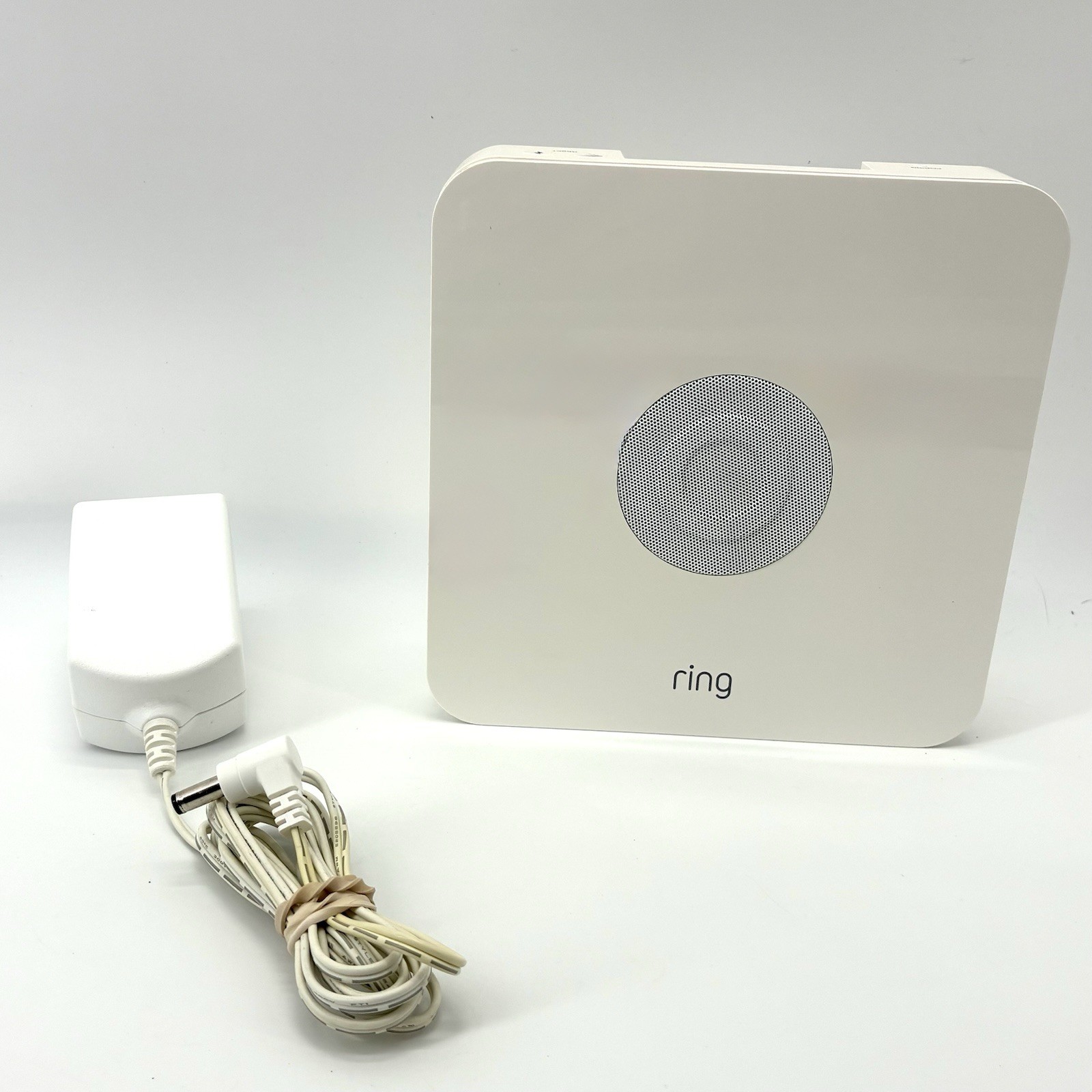 Ring Alarm Base Station 1st Gen 4HB1S70EN0 Z-Wave Plus w AC Adapter (Q)