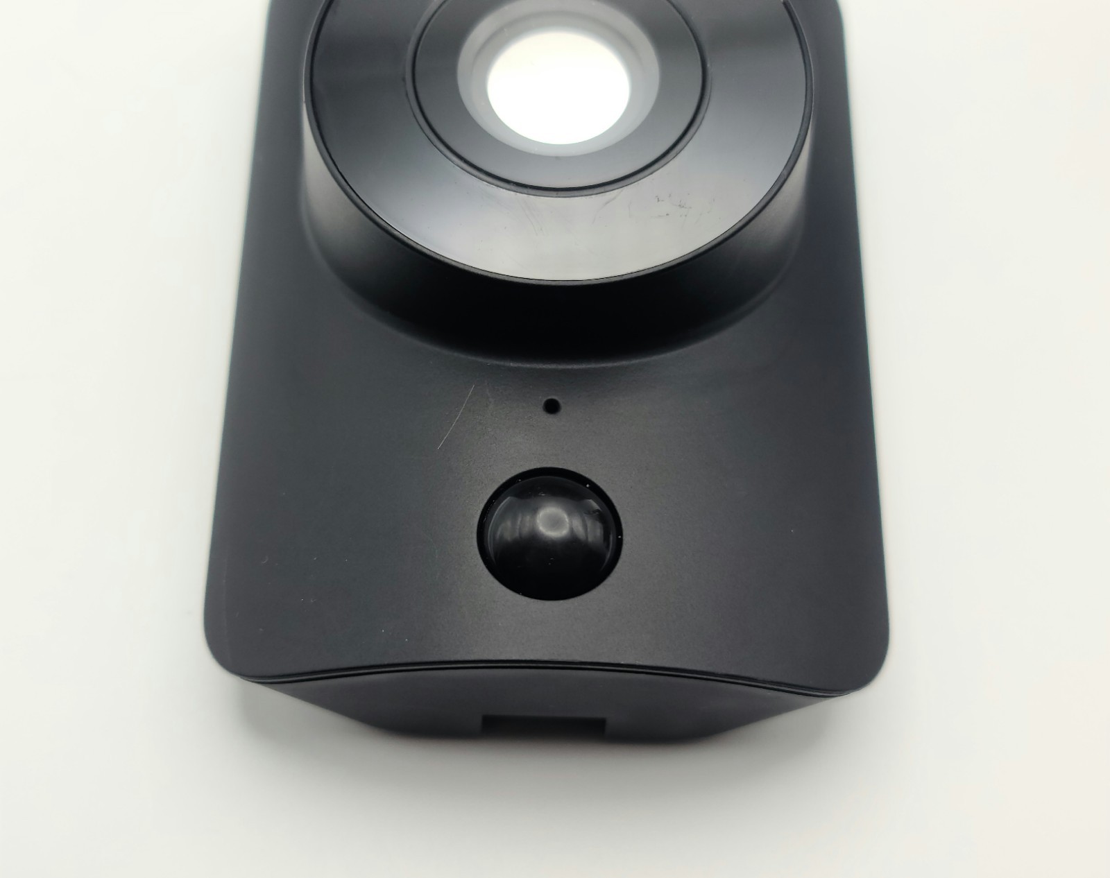 SimpliSafe SimpliCam SSCM1 Indoor Security Camera Cable & Mount Black – USED