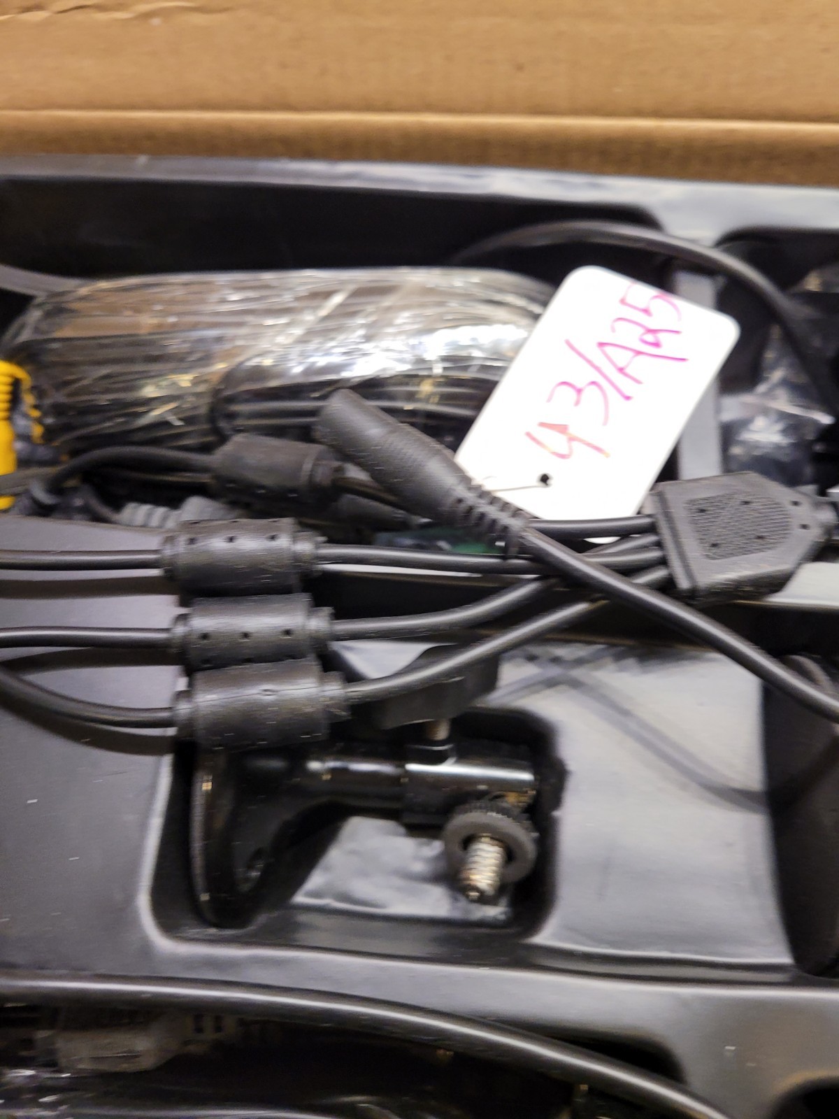 Defender Sentinel SN500-4CH-X 4 Channel DVR Security Camera System 2 Cameras NOS