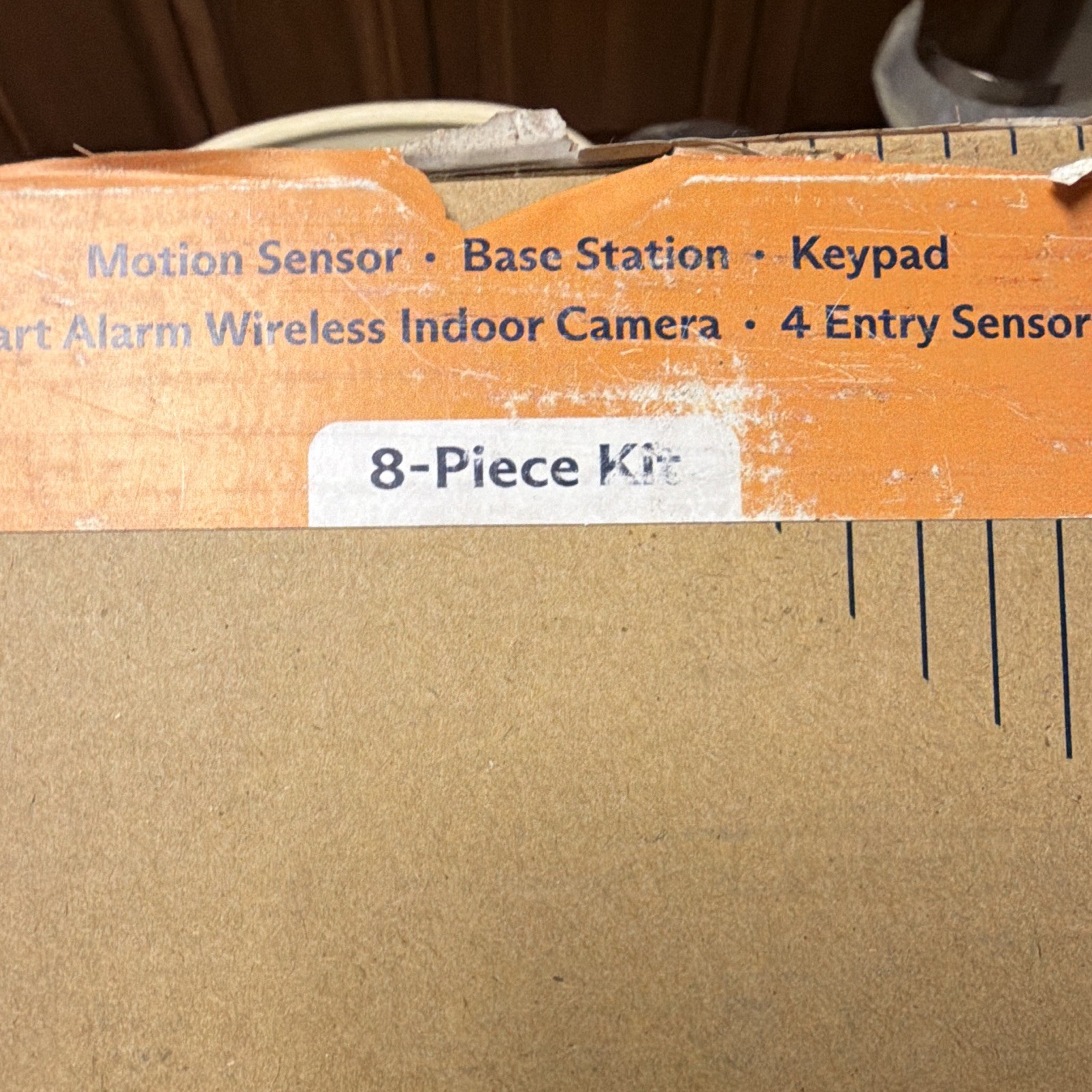 SimpliSafe Home Security System with Smart Alarm Wireless Indoor Camera, 8 Piece