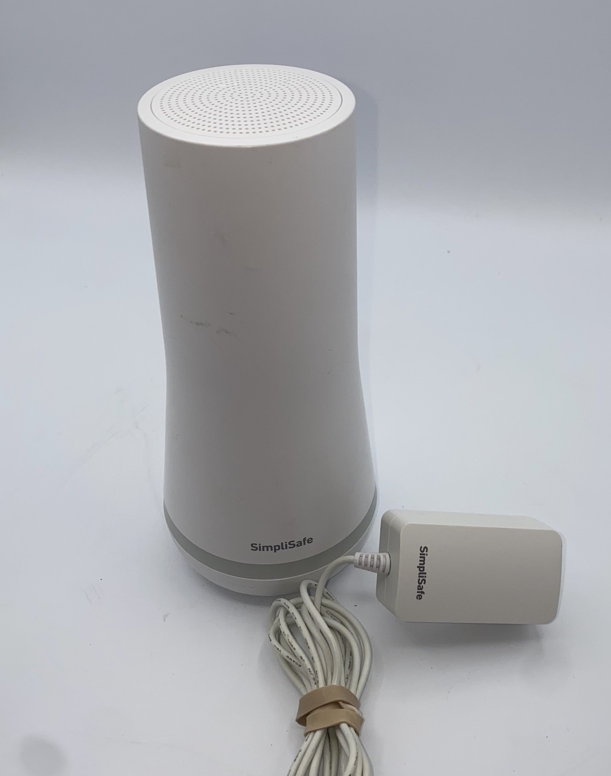 Simplisafe SSBS3 Home Security Base Station Only – With Power Cord – White