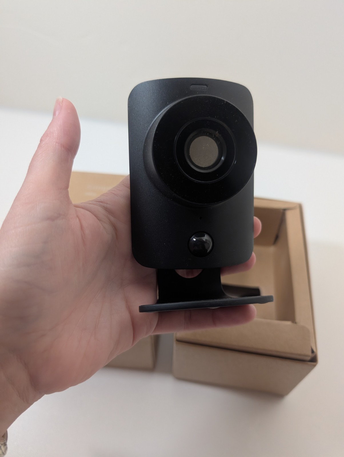 SimpliSafe Simplicam Security HD 1080p Camera Model SSCM2 – Open Box