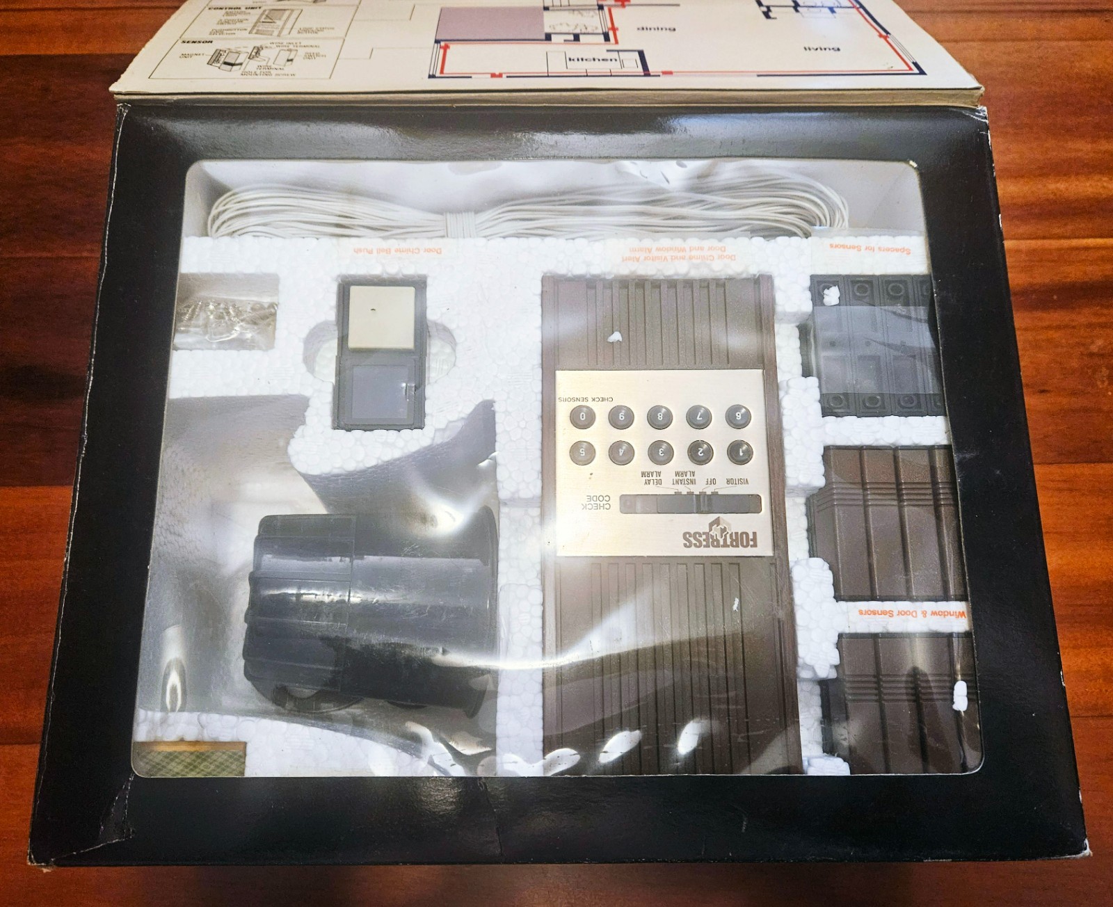 Vintage/rare Fortress Home Security Alarm System Wired DA-9700