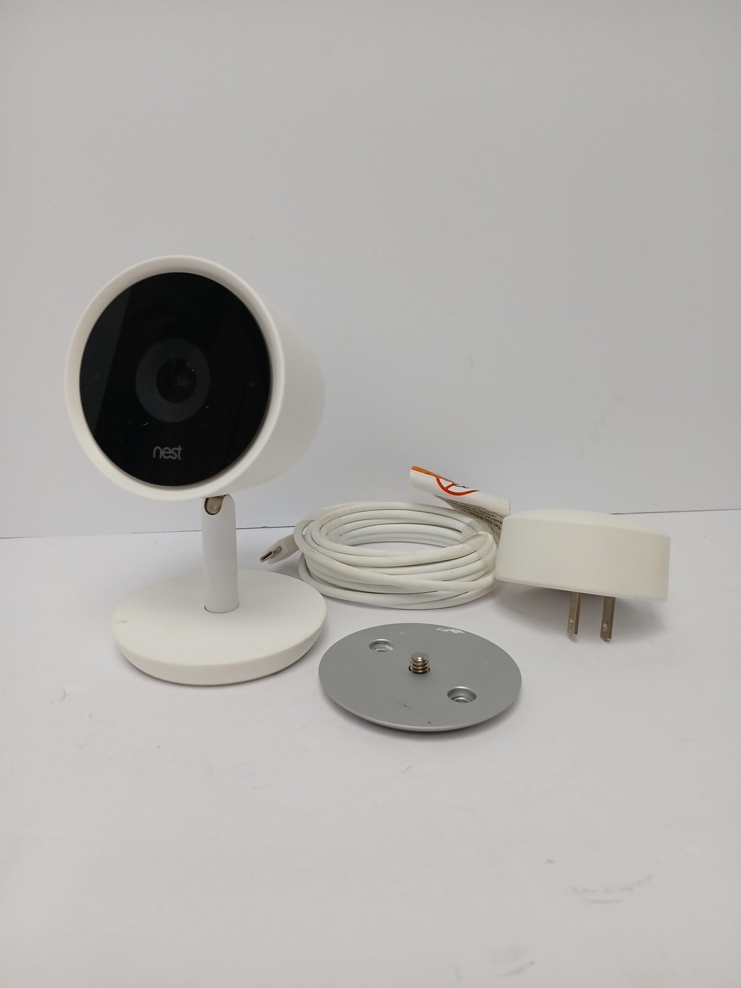 Google Nest Cam IQ Smart Indoor Security Camera White (NC3100-US) A0053 3 Piece