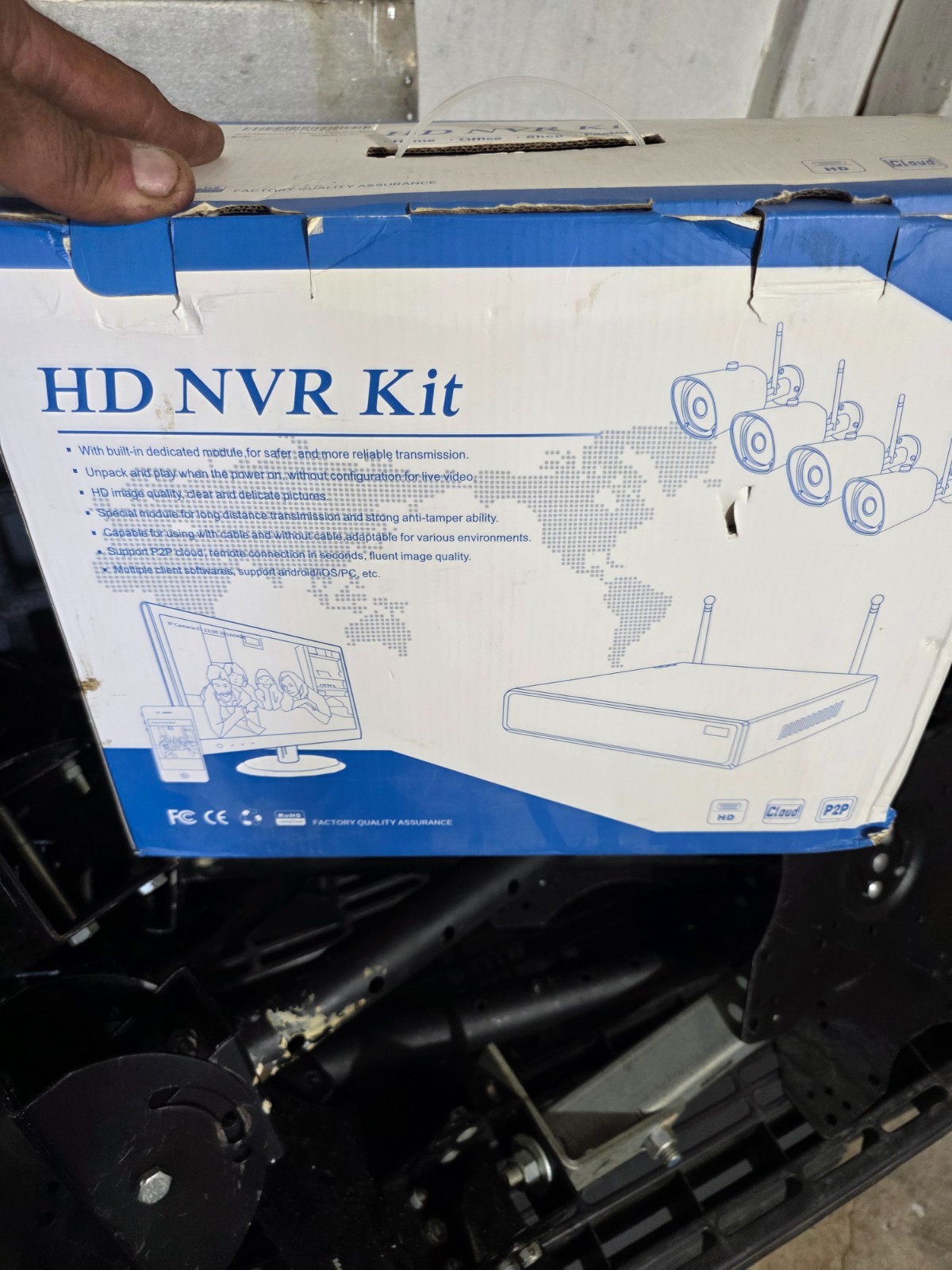 HD NVR KIT 4 CAMERA WIFI CAPABLE NEW / Open Box