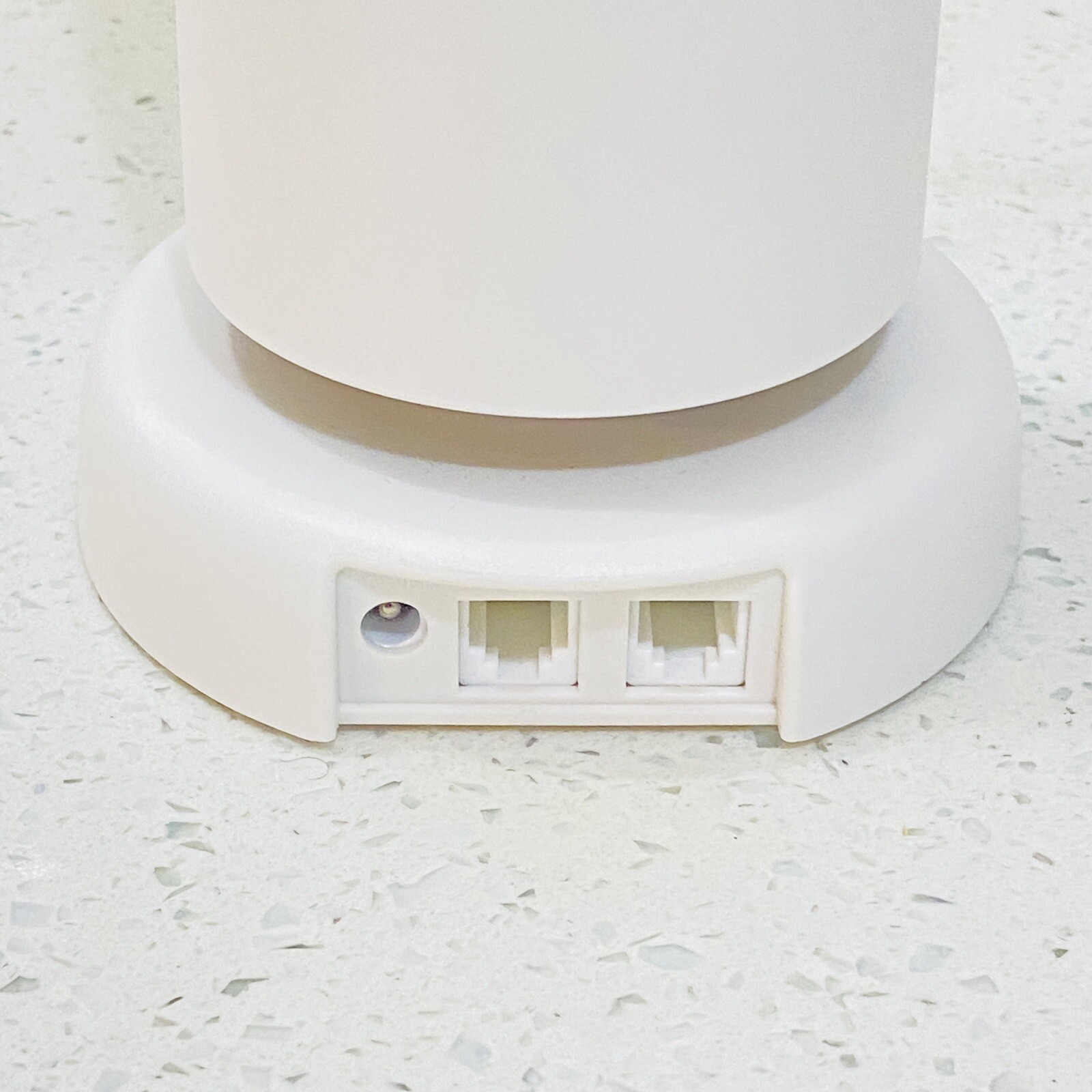 SimpliSafe Base Station W/ Power Cord BS2000 1st generation security AS IS