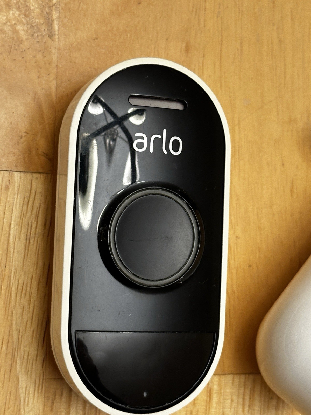 Arlo Audio Doorbell Wireless or Wired (AAD1001-NAS) with Arlo Chime (AC1001-NAS)