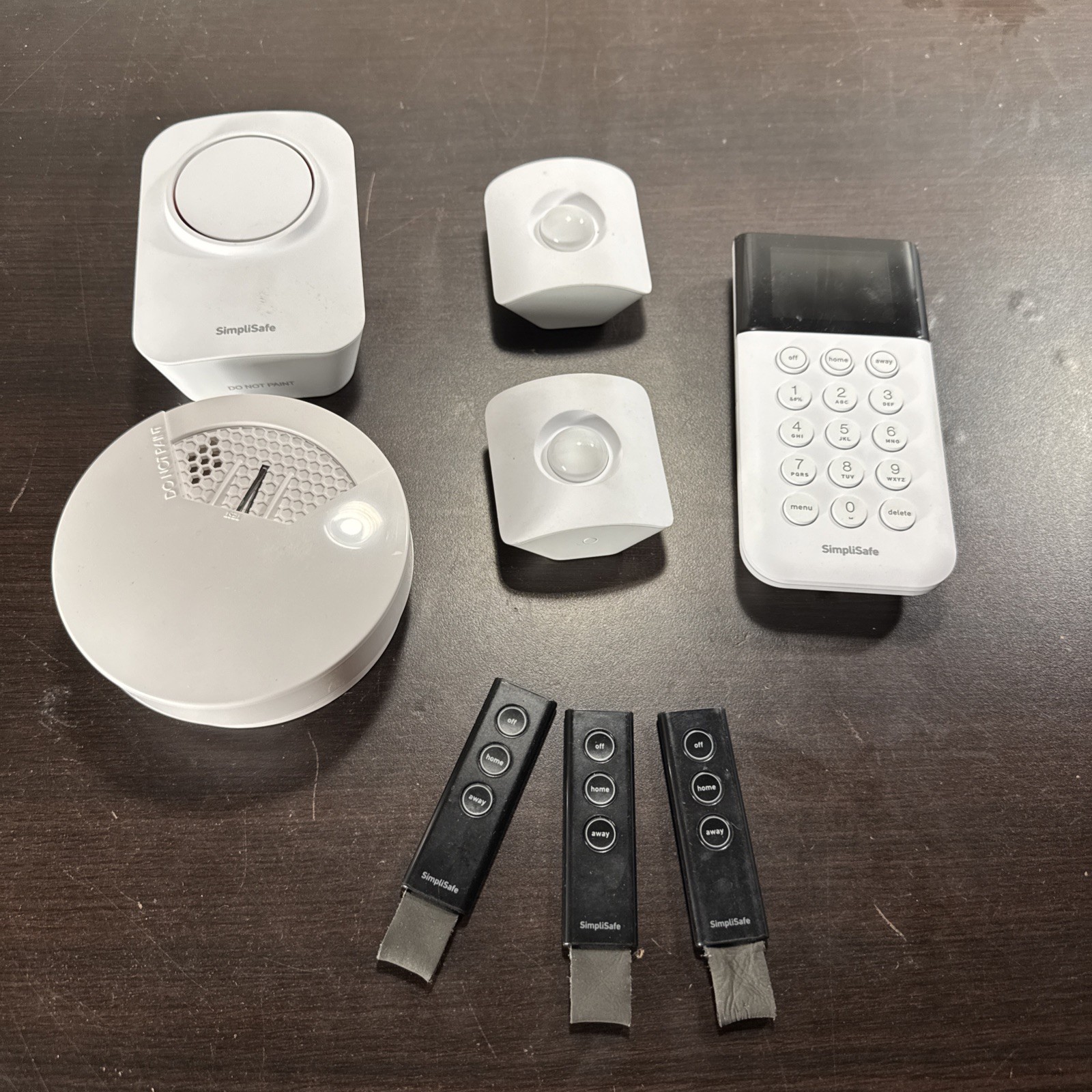 SimpliSafe Home Security System Bundle Keypad Siren Smoke Detector & 3 Fobs