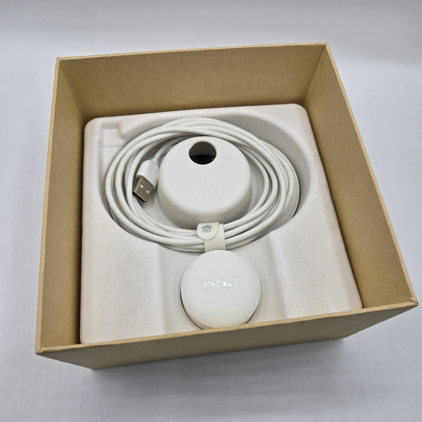 New Open Box Google Nest A0005 NC1102ES Cam Indoor Security Camera 1st Gen – NIB