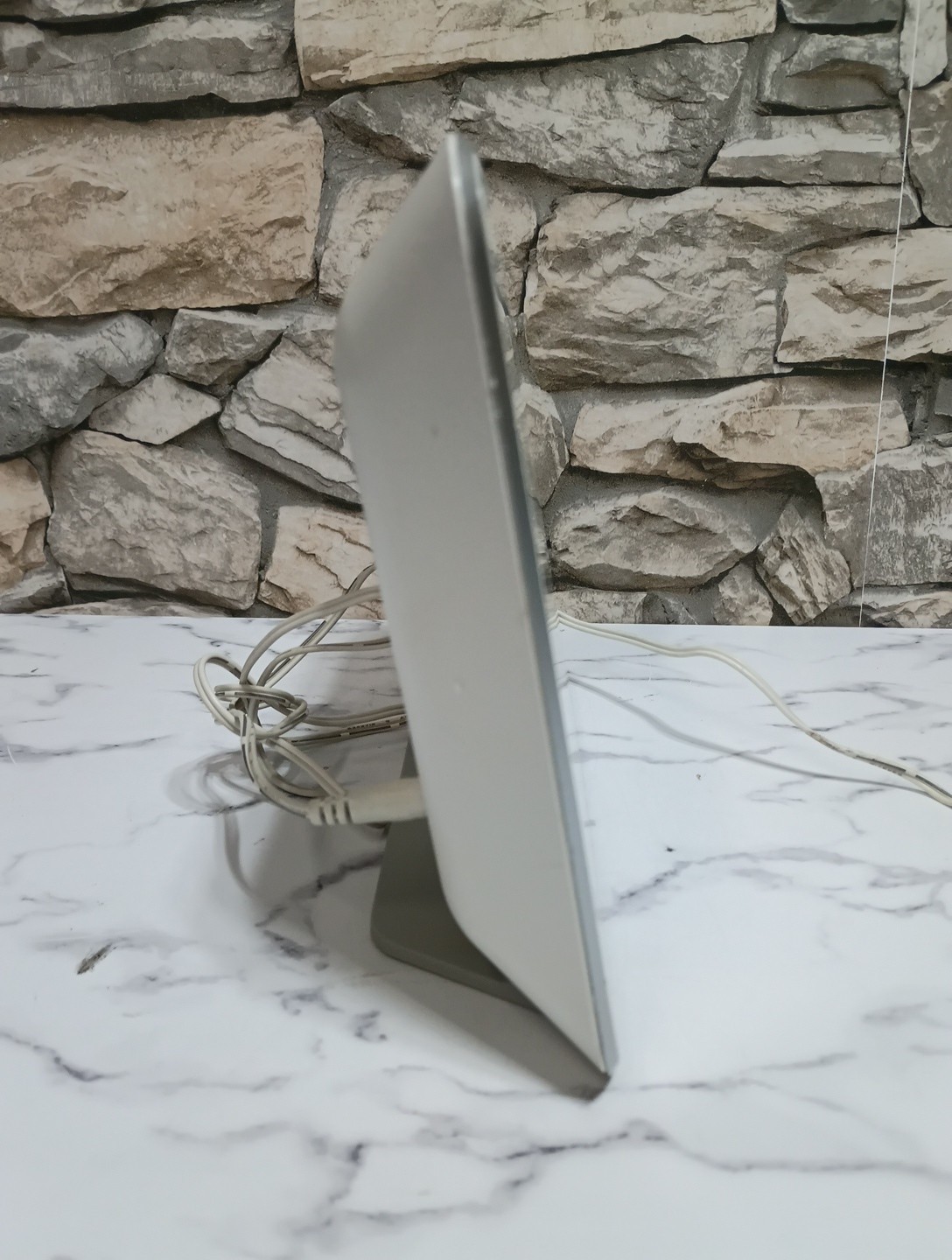 NETGEAR VMB3000 Arlo Base Station with Power Adapter
