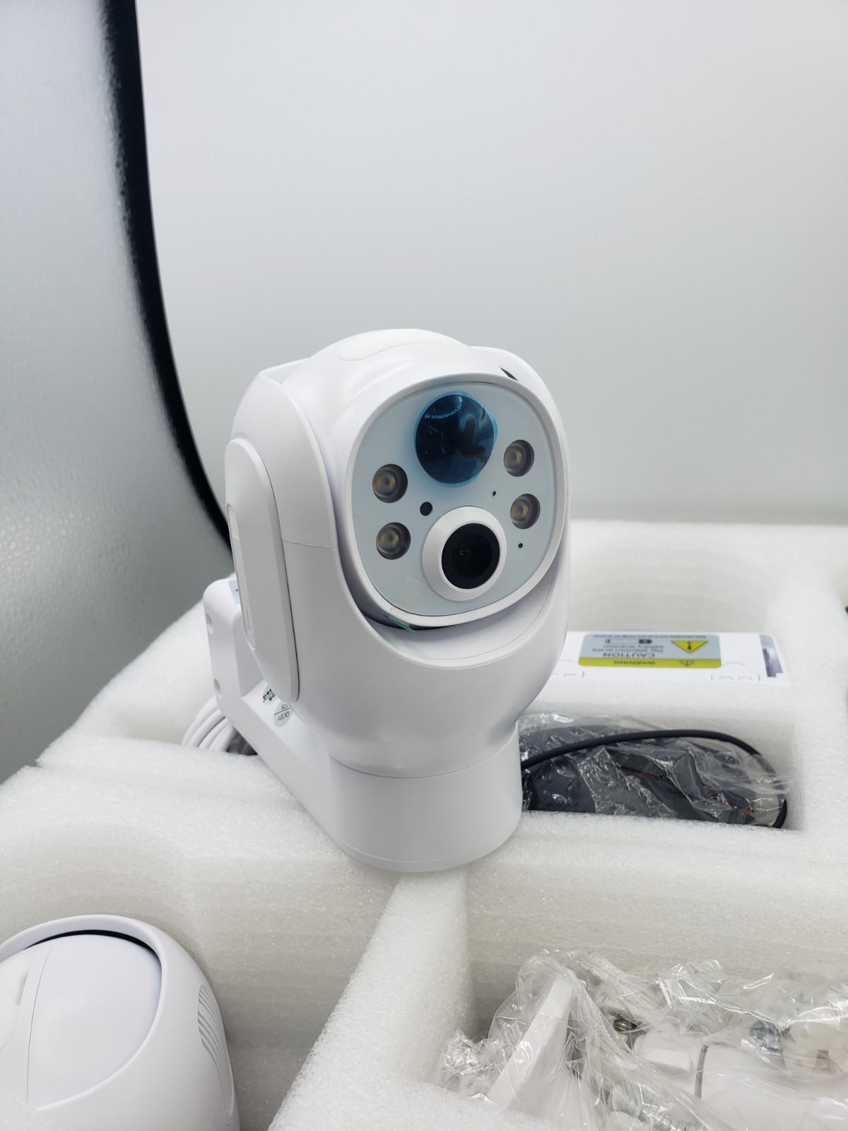 CAMCAMP SC23 Wireless Security Camera System NVR 500GB With 6 Cameras 4MP