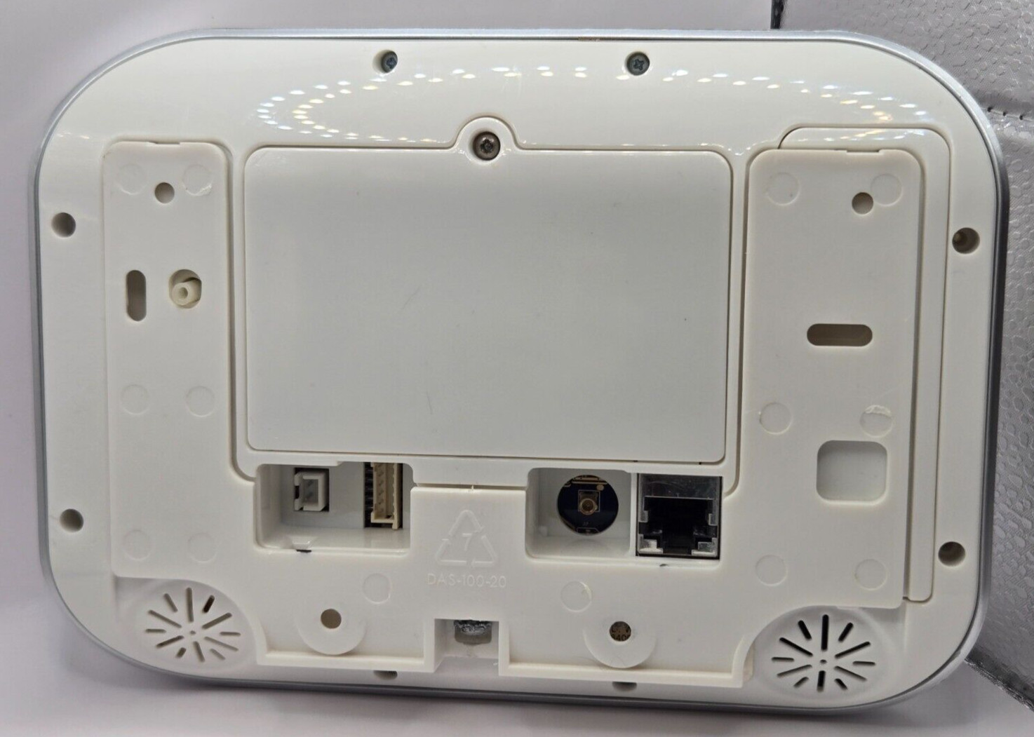 Interlogix Ultrasync Self-Contained Wireless Security Alarm System Hub ZW-6400
