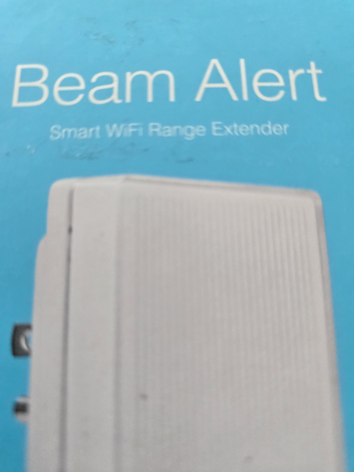 Zmodo Beam Alert WiFi Range Extender ZM-SHRZ03W White. Range 656ft. Open Box.