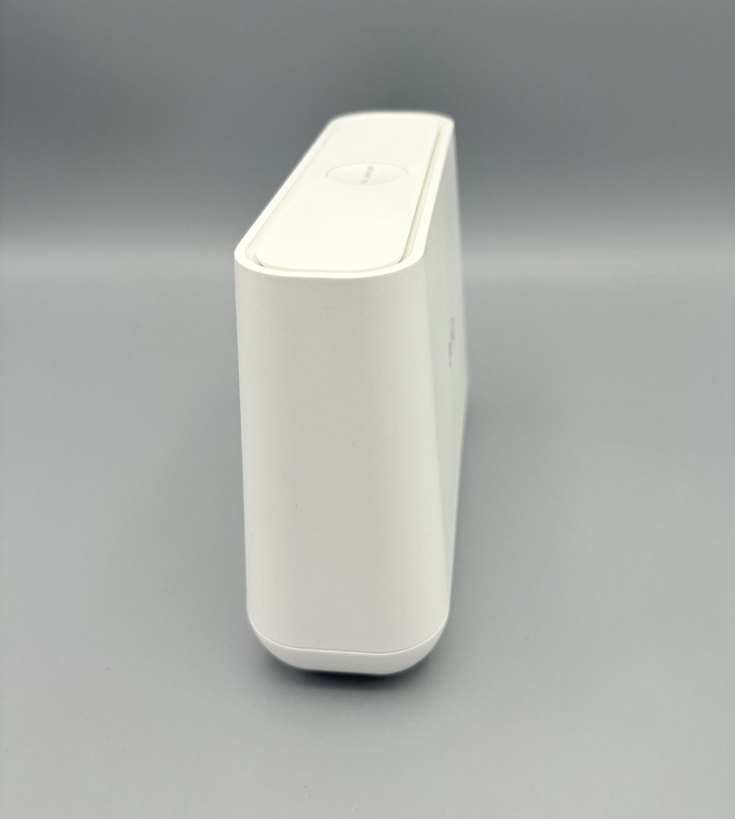 NetGear Arlo Security Base Station VMB4000 Only No Power Supply Untested