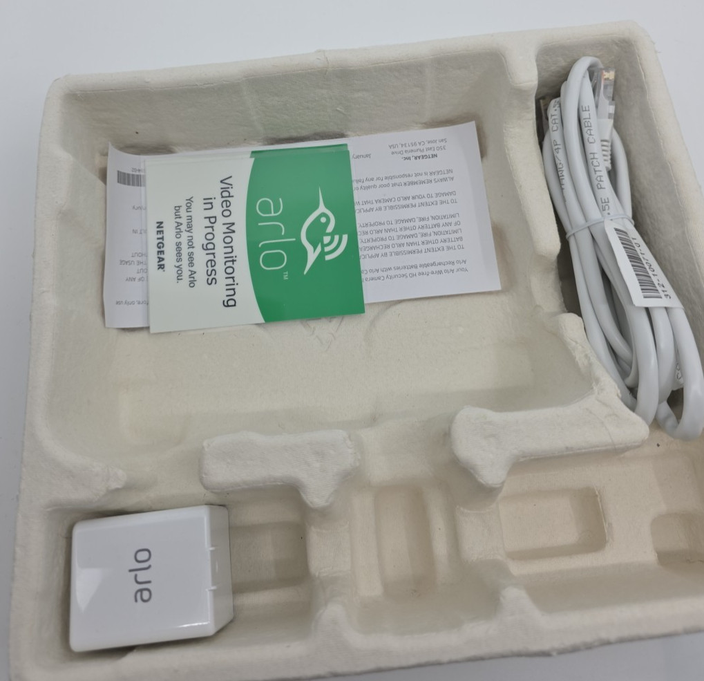 Arlo VMB4000 Smart Security Base Station Hub Brand New in Box w/Cords Manual
