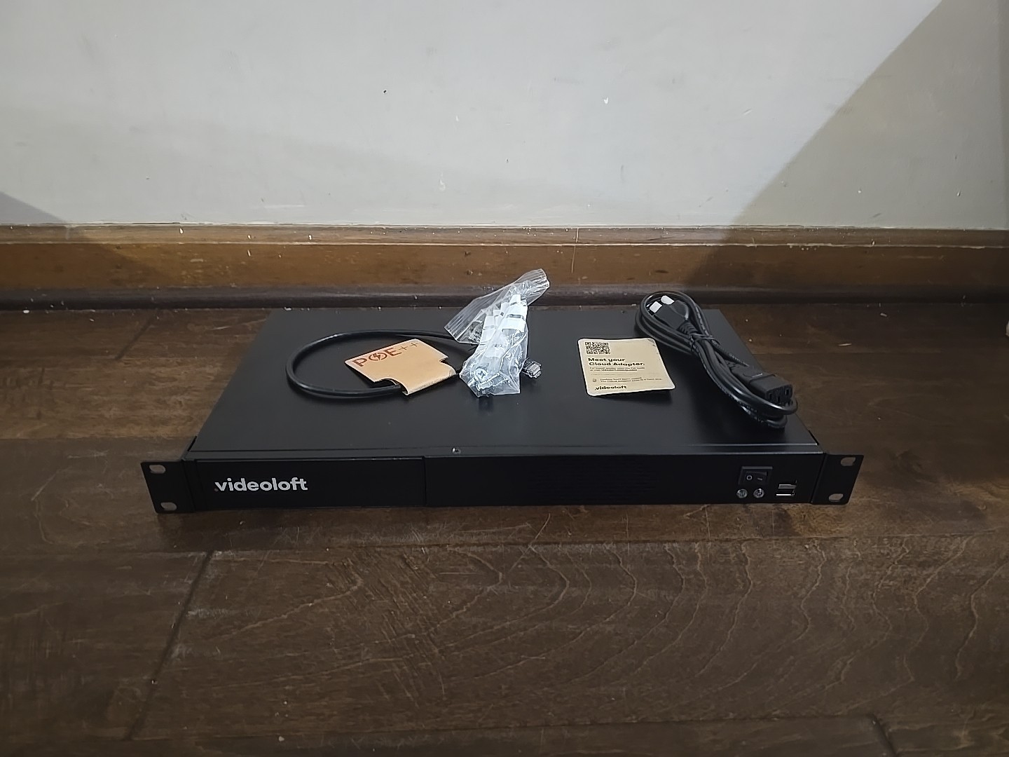 Videoloft Cloud Adapter Enterprise (VID-1U-H610-i3-V2)