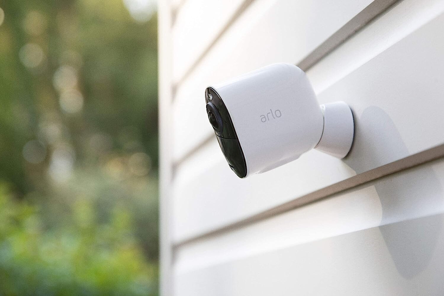 Arlo Ultra 4K UHD Wire-Free Security Camera System – Ultra+ Series