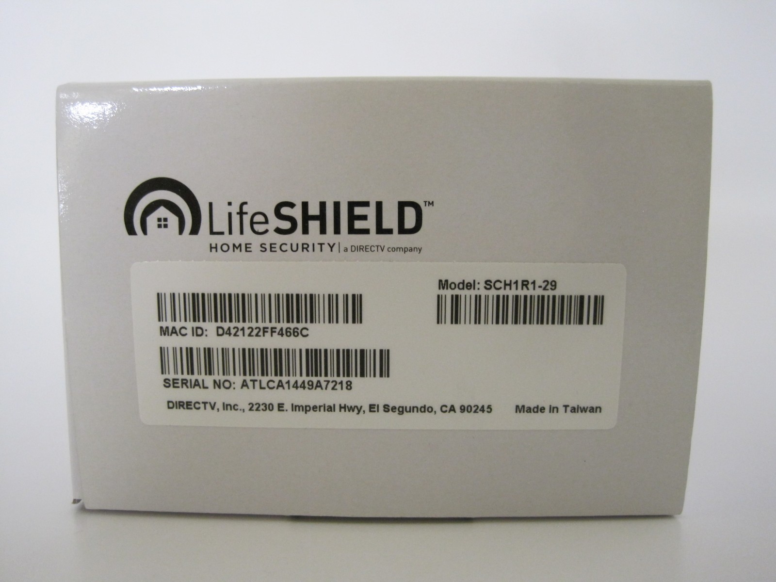 LifeShield SCH1R1-29 White & Black Wired SCH1R0 Camera with Stand & Power Cable