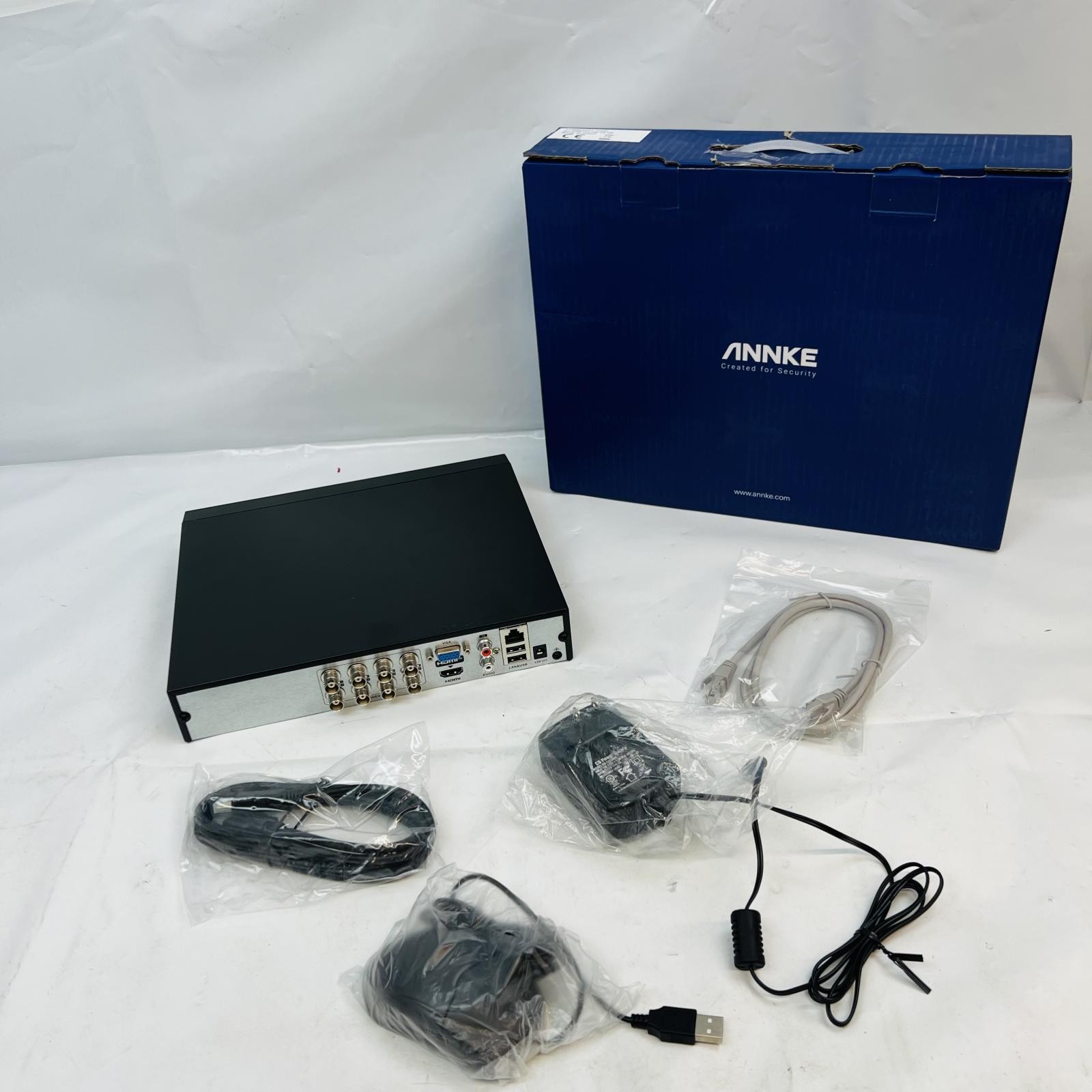 Annke Dw81kd Network Video Recorder with 8 Cameras