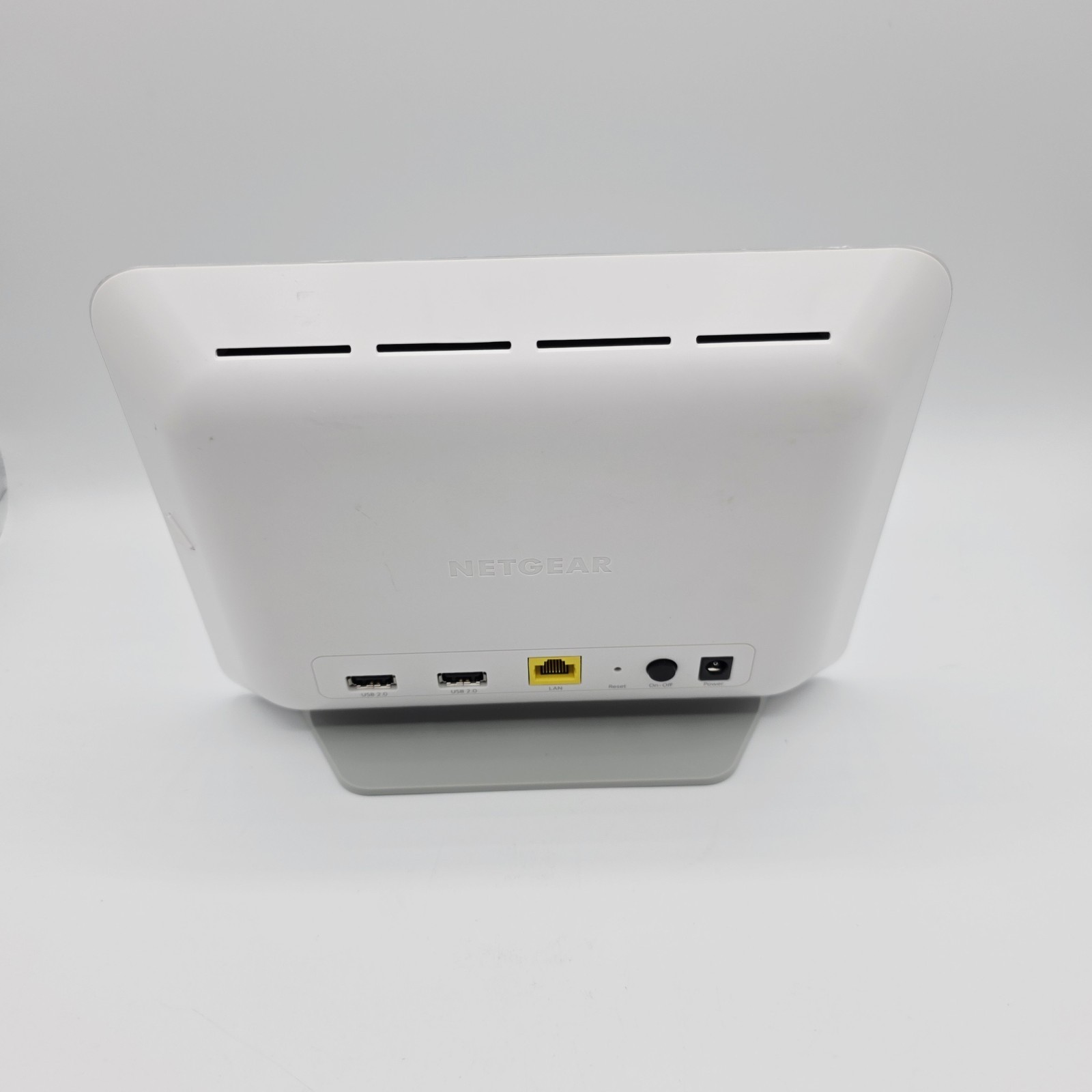 Netgear Arlo VMB3000 Smart Home Base Station W/ AC Power Adapter