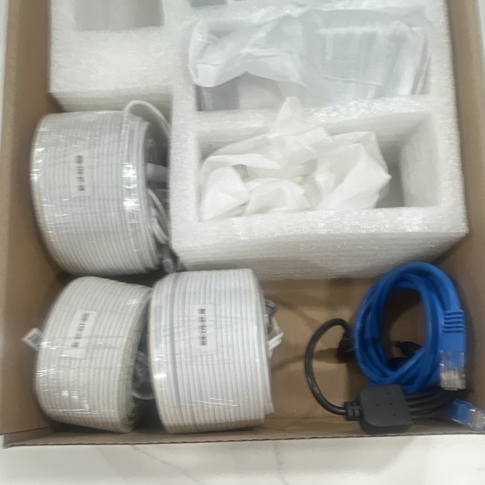 Samsung SDH-C5100N/US Security Camera Kit – Partial / New open Box (3 Cameras)