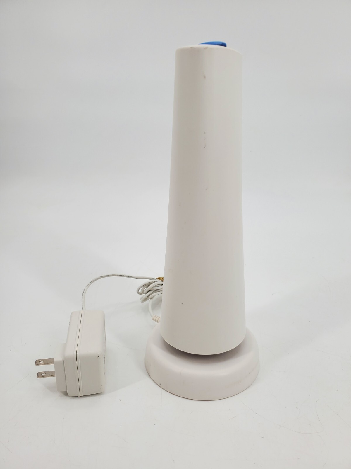 SimpliSafe White 10 1/2″ Base Station Transmitter Module BS1000