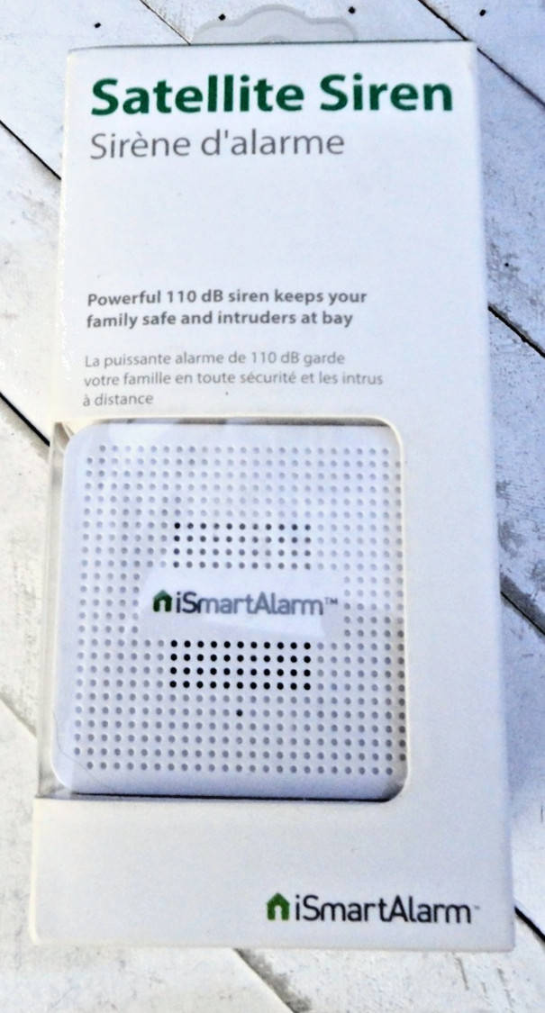 New iSmartAlarm Satellite Siren AS3 110db Adjustable Volume Alexa Compatible