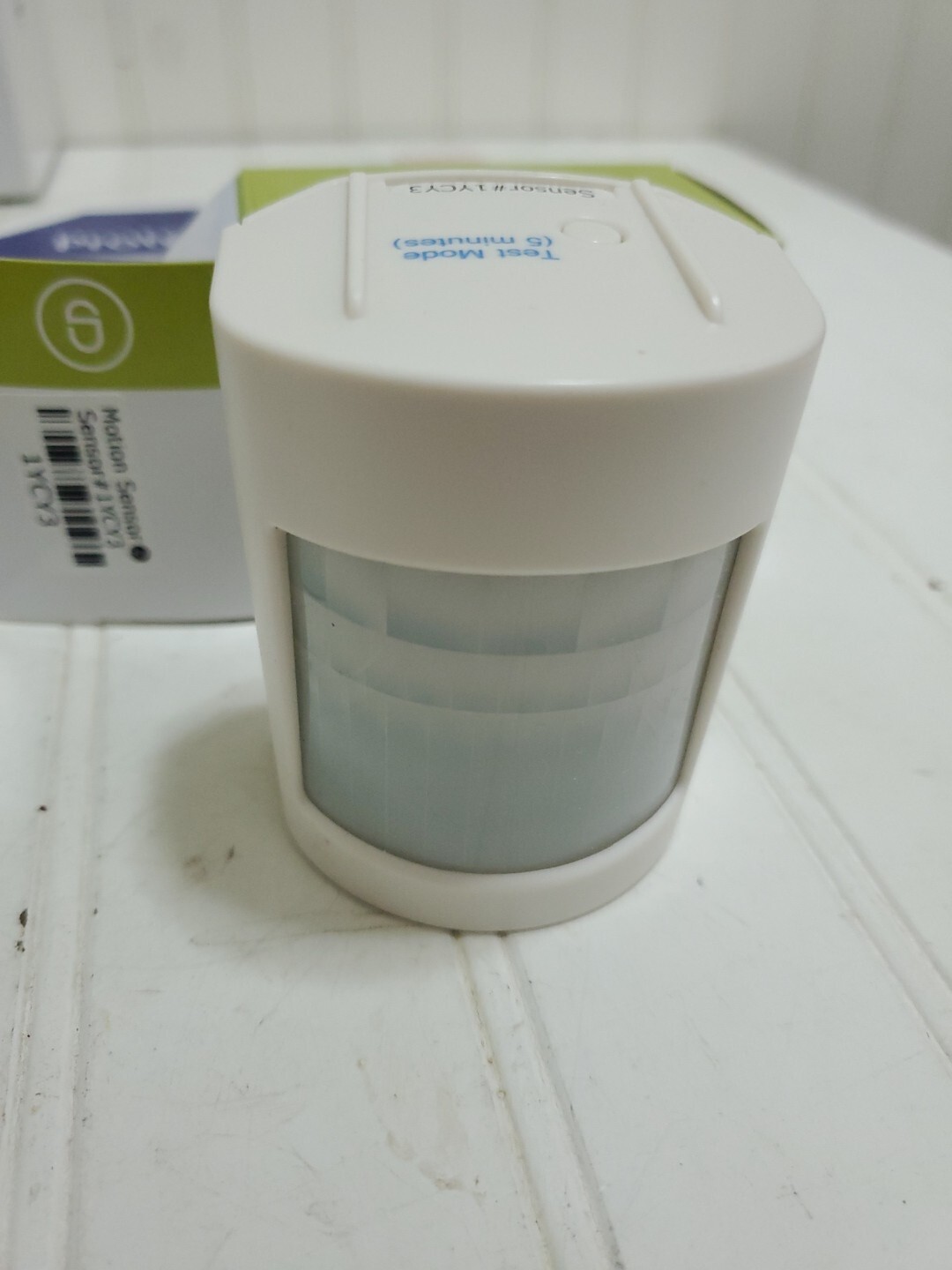 SimpliSafe Wireless 1st Generation Home Security Alarm System 14 Piece Bundle