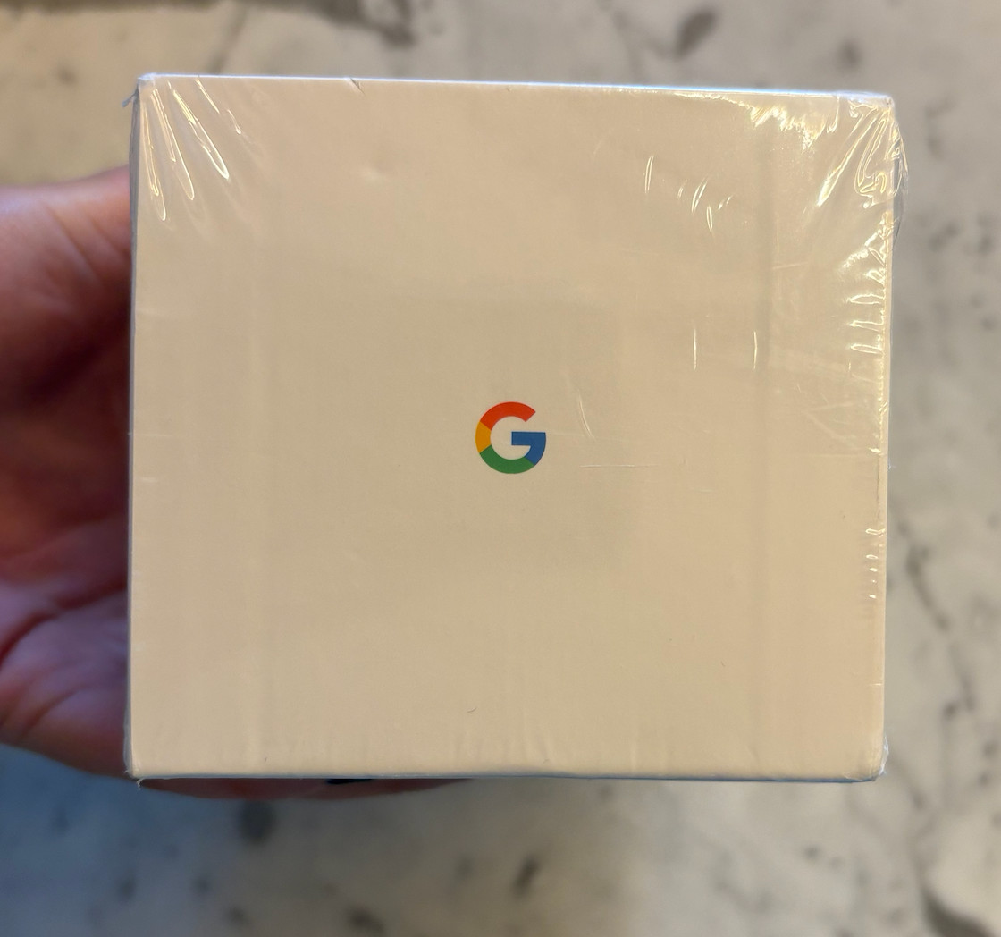 Google Nest Cam – Indoor – Wired – 2nd Generation – Brand new in plastic
