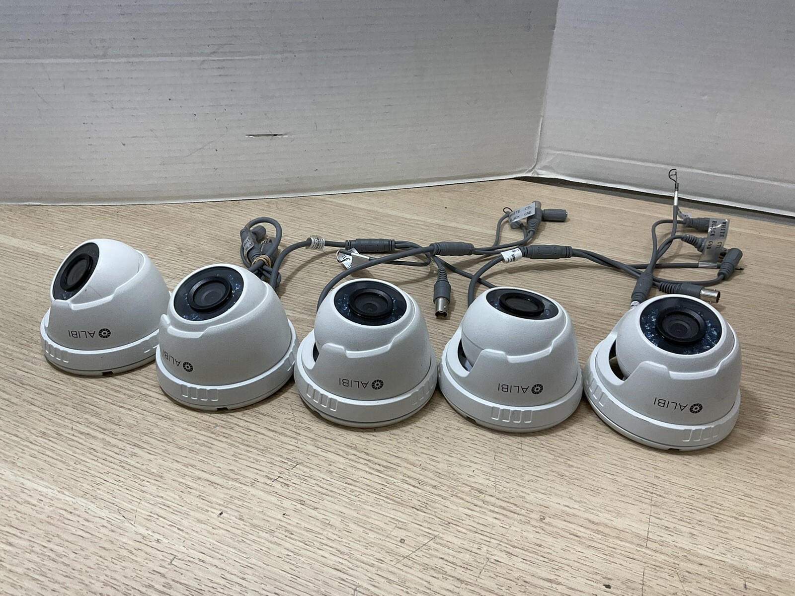 Lot of 5 Alibi ALICD1720EC HD-TVI, AHD, CVBS IR Outdoor Dome Secur Cam/MAR615