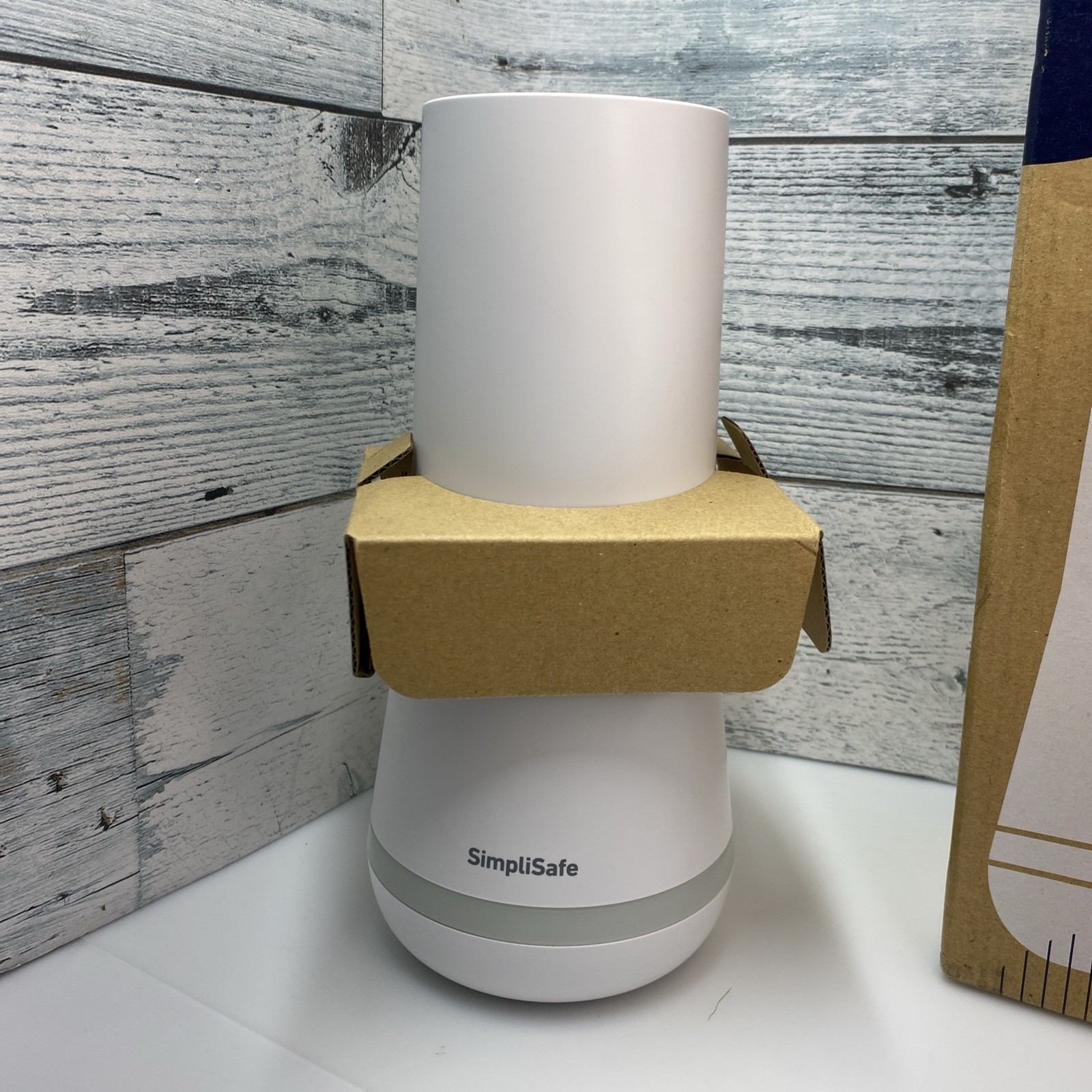 SimpliSafe Home Security Base Station GEN3 SSBS3 Brand New