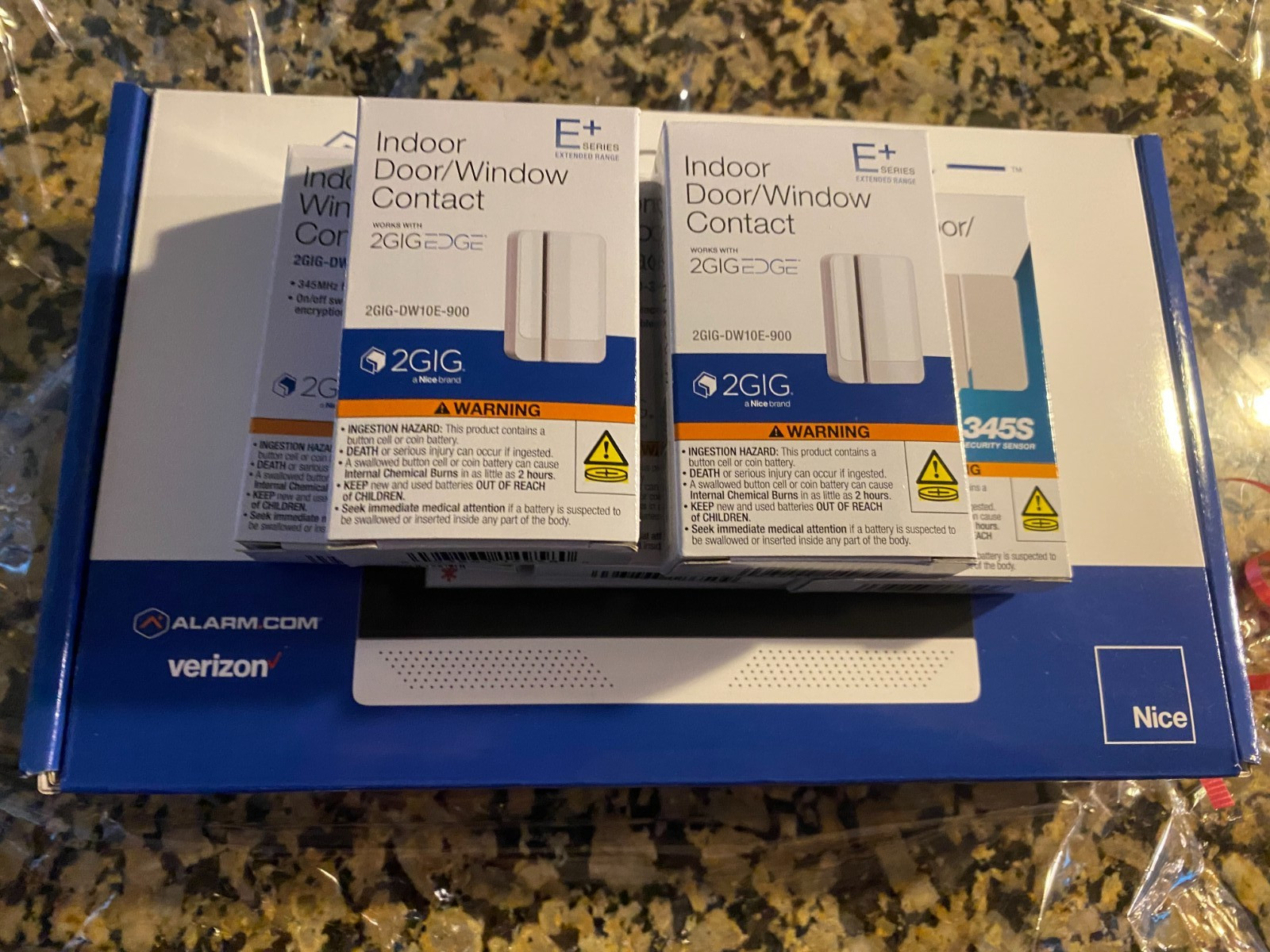 2GIG EDGE Security Panel with 7 In. Touchscreen Bundle with 5 Sensors-BRAND NEW