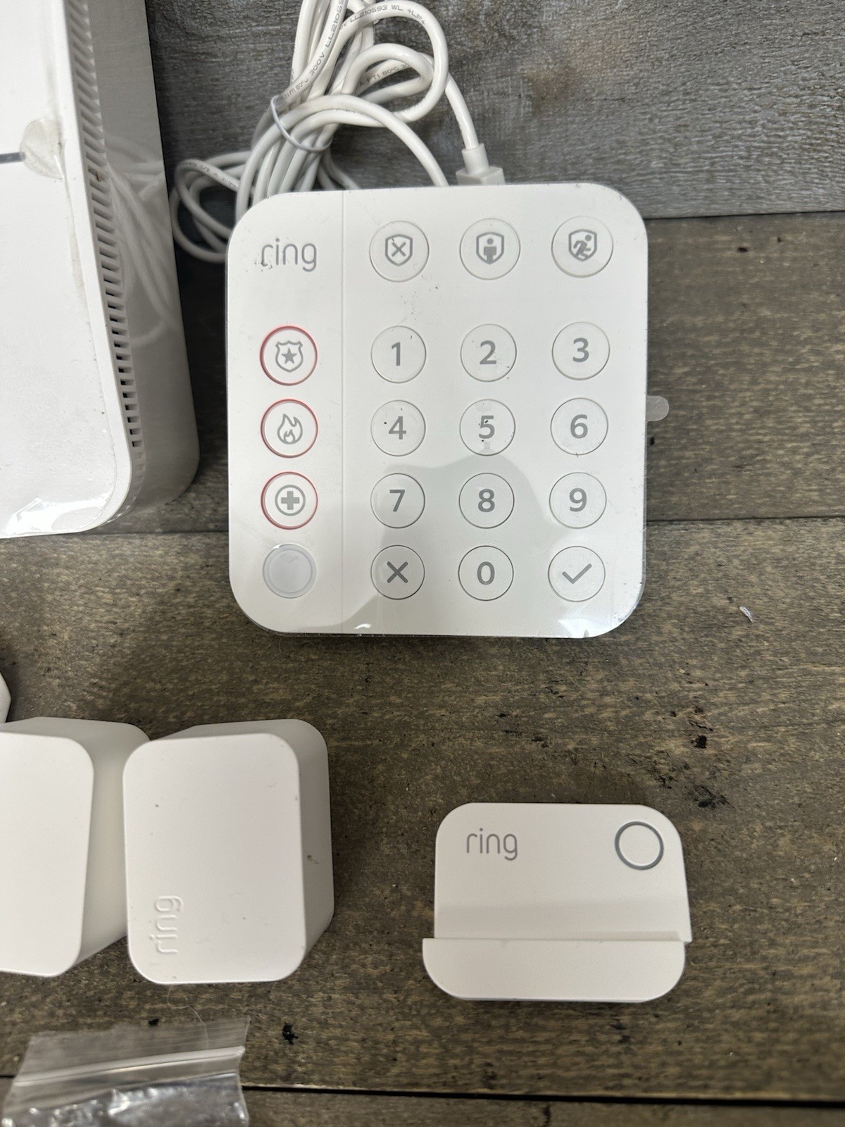 Ring Alarm PRO Wireless Security Alarm Kit 5AT3T3 Base Station Keypad Sensor