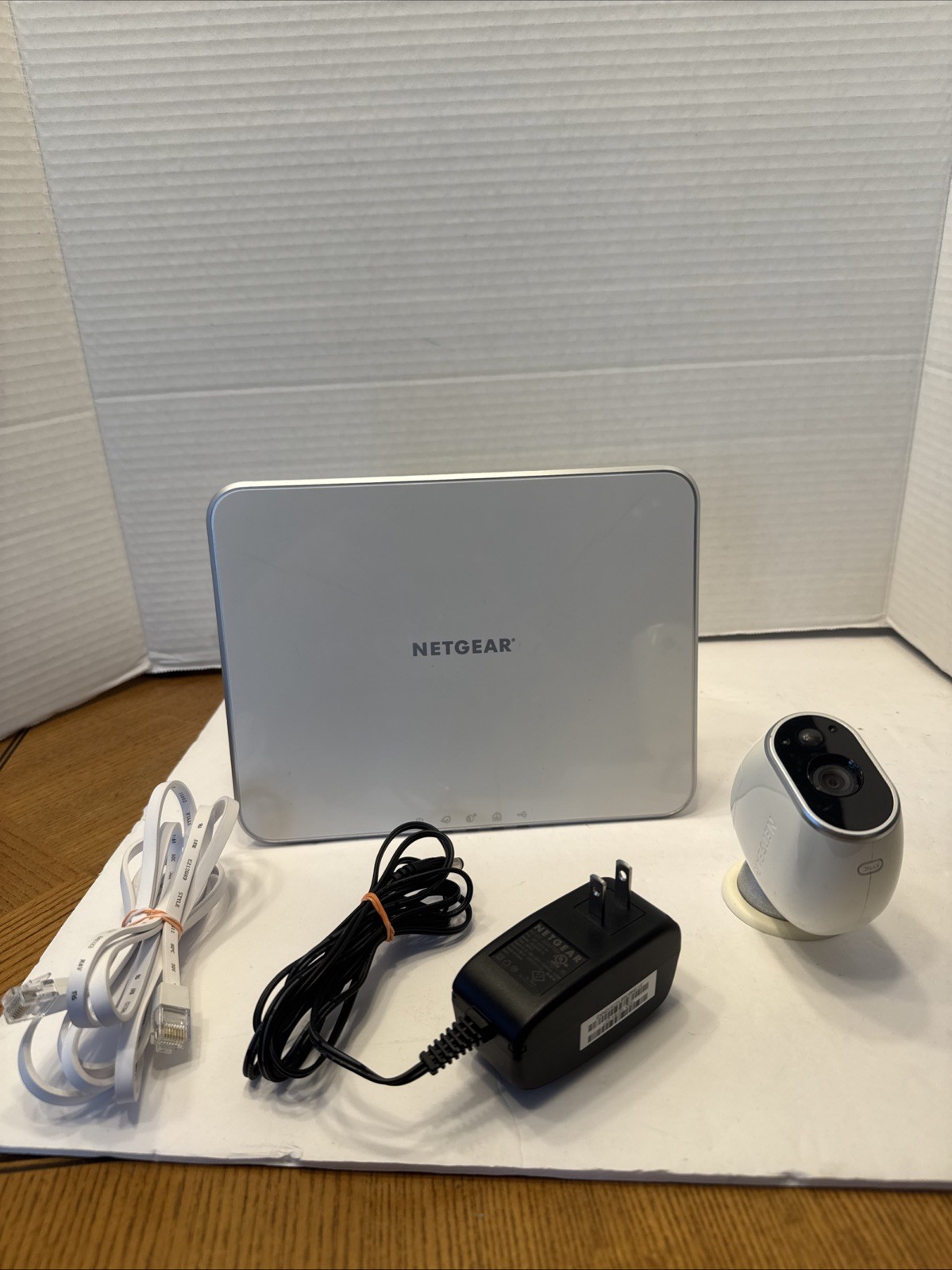 Netgear VMB3000 Base Station 1 Security Camera System